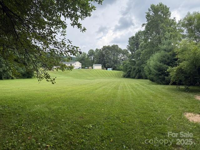 170 Beaverdam Loop Road
