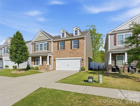 3215 Aransas Road Charlotte NC 28214