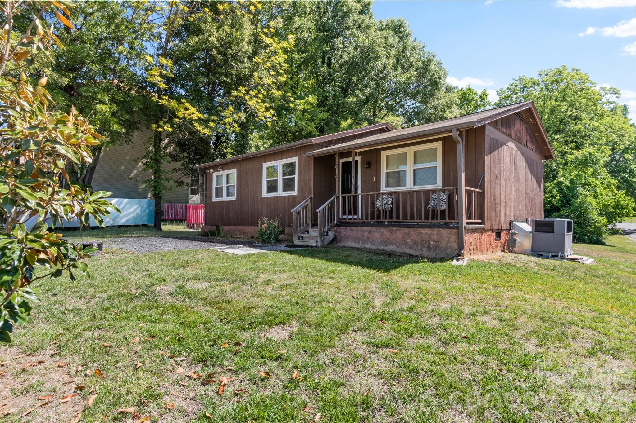 819 Mobile Street
