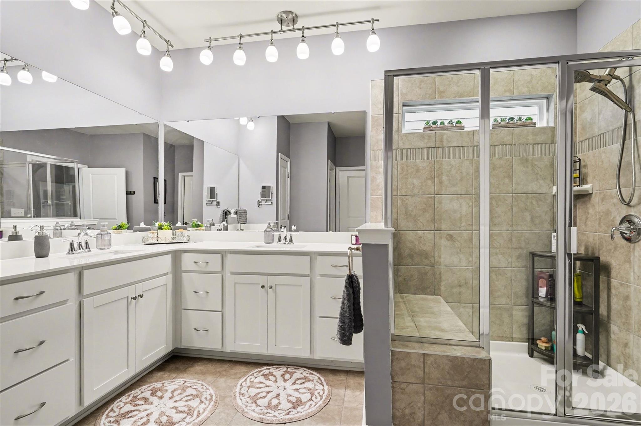 Elizabeth - Residential