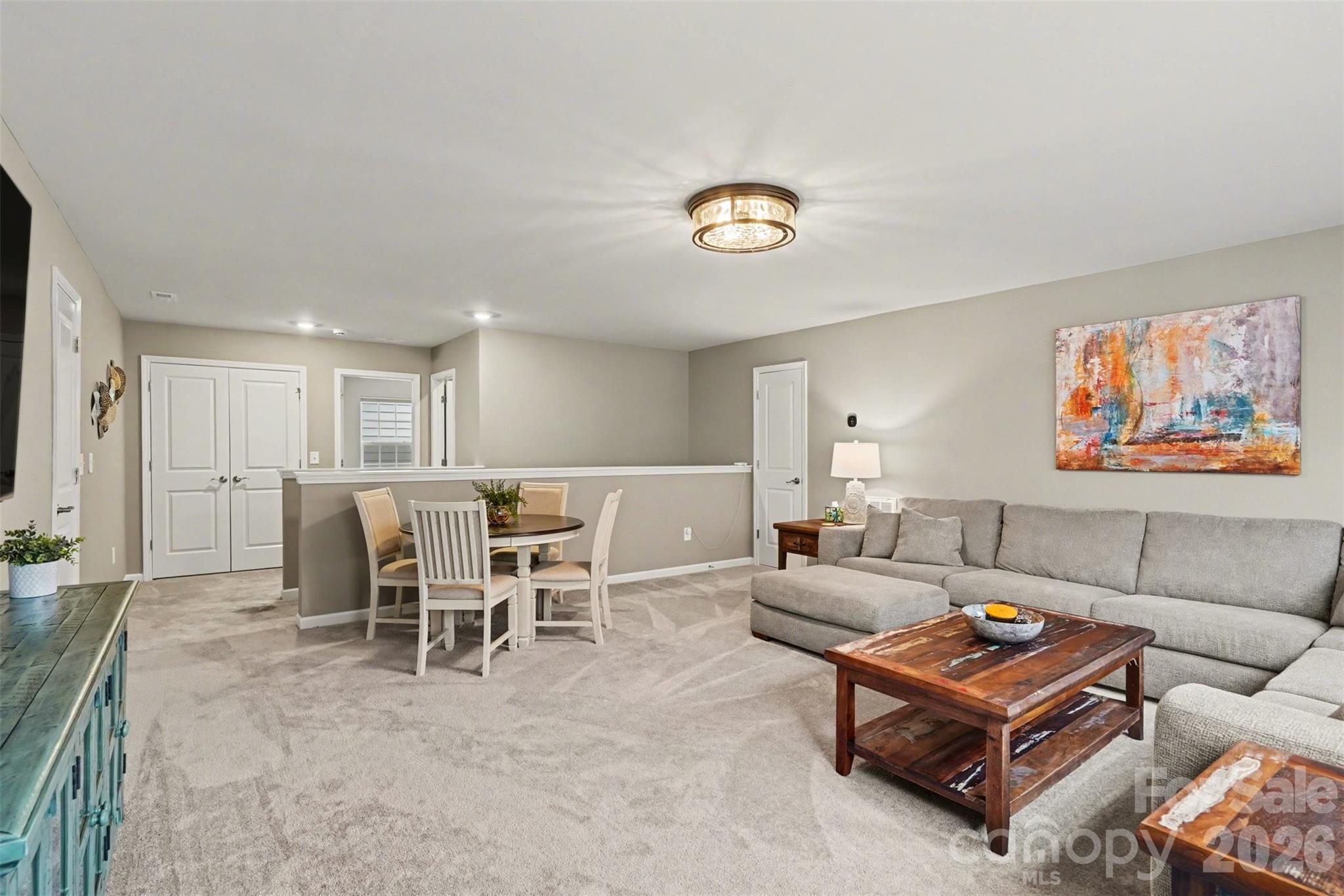 Elizabeth - Residential