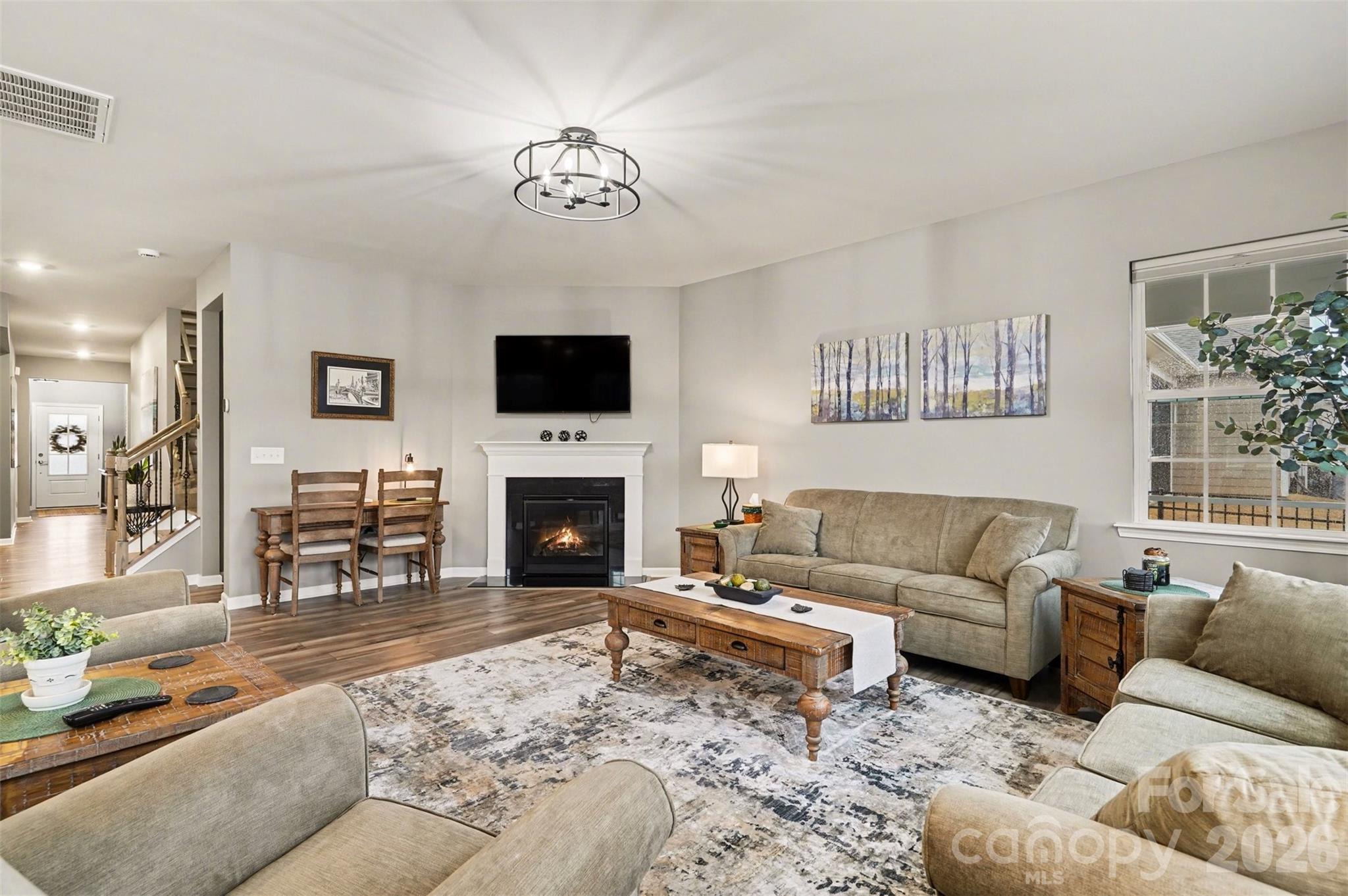 Elizabeth - Residential