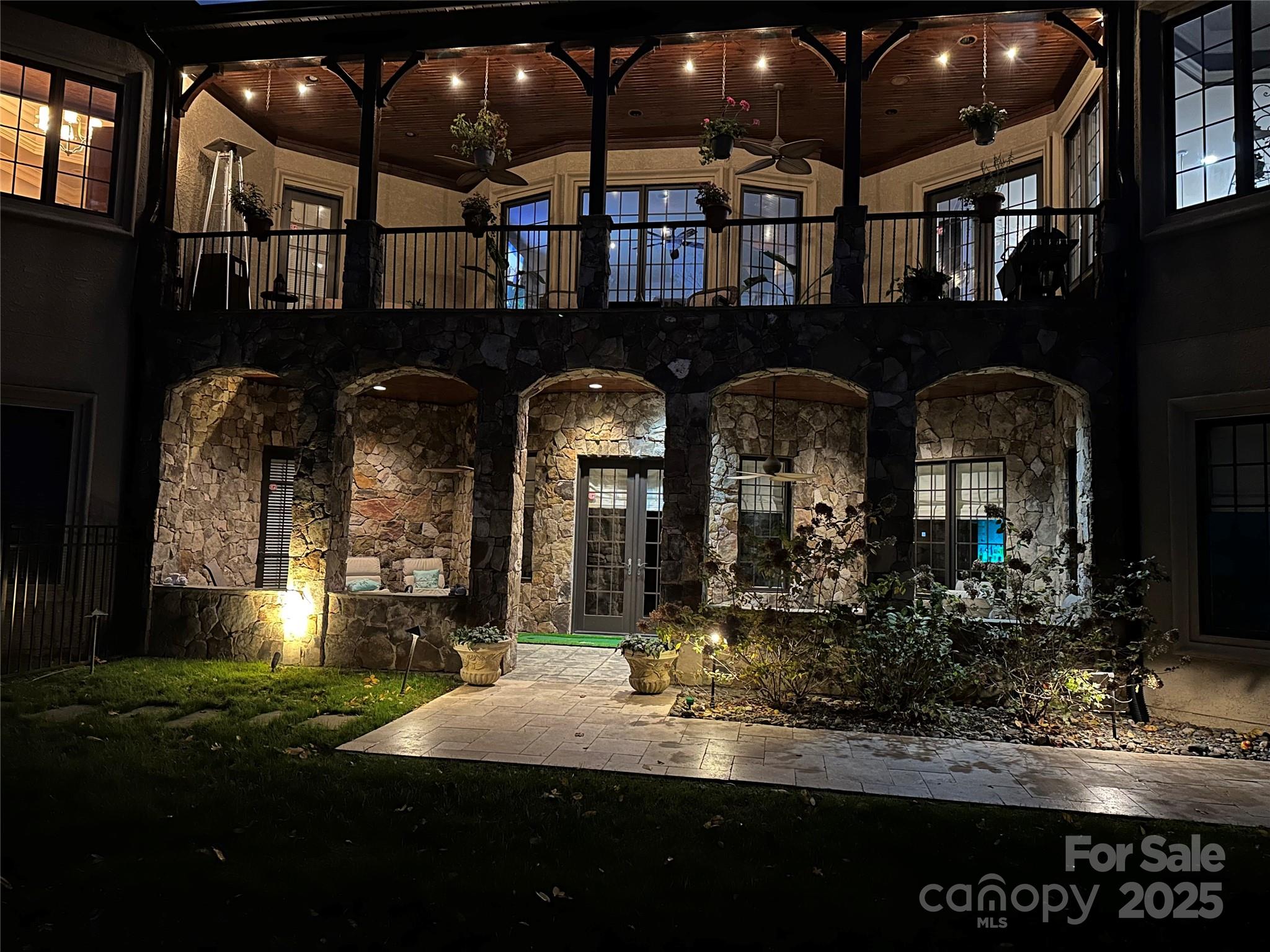 Firethorne - Residential