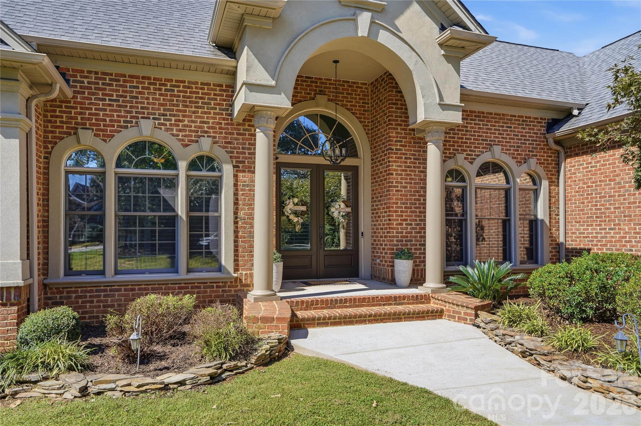 2469 Stoneview Court