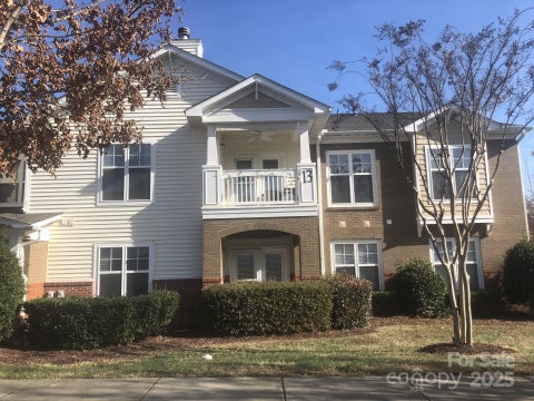Photo for 16614 Amberside Road E