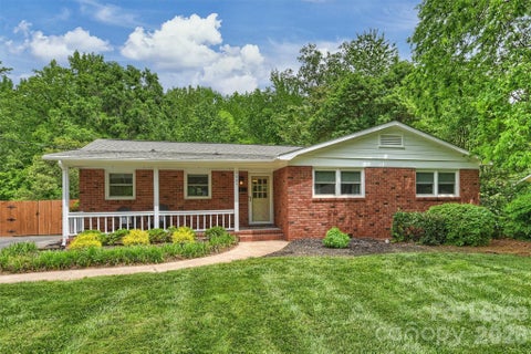 Photo of 2027 Wensley Drive, Charlotte, NC 28210 (MLS # 4421204)