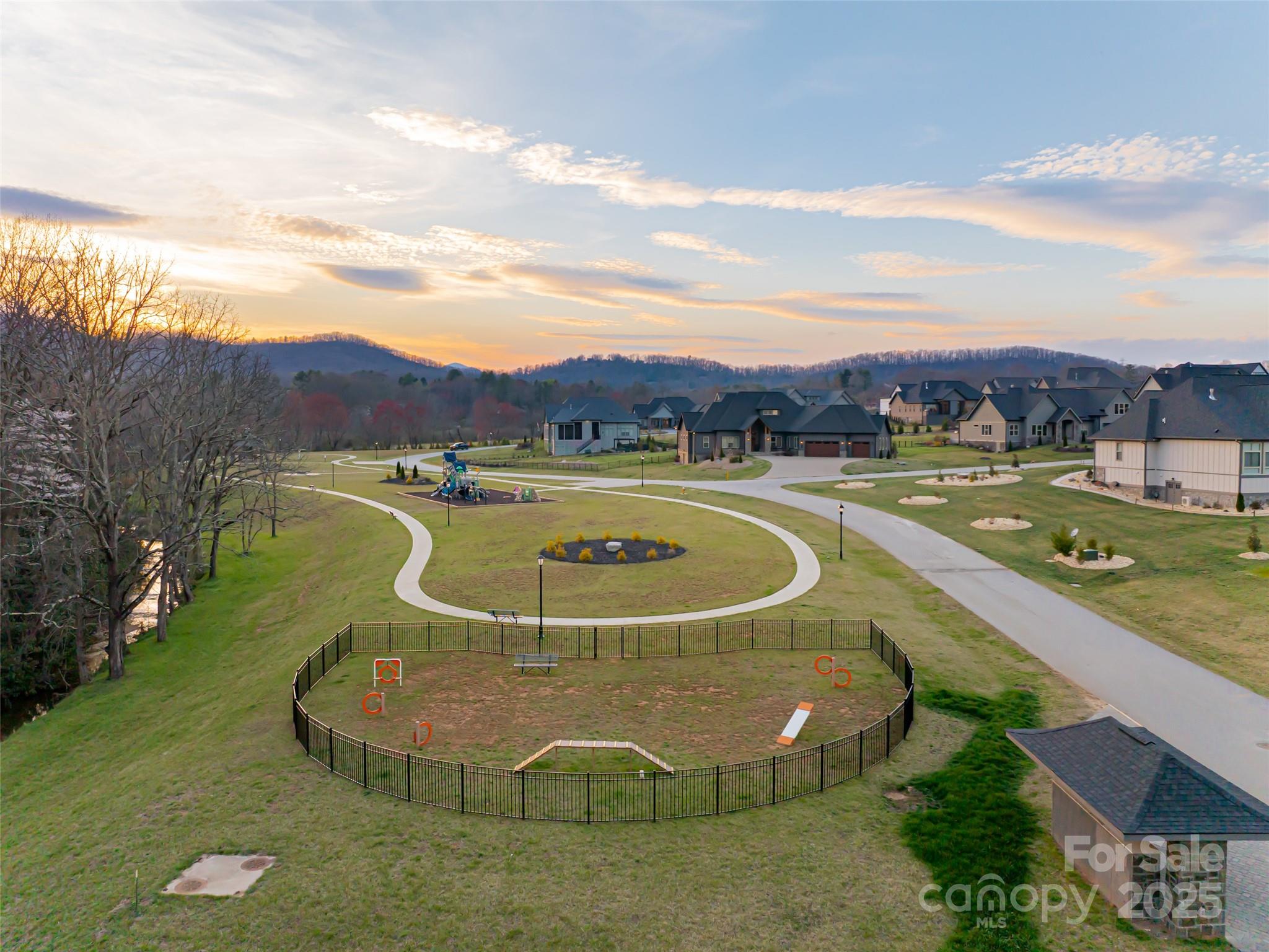 Mills River Crossing - Residential