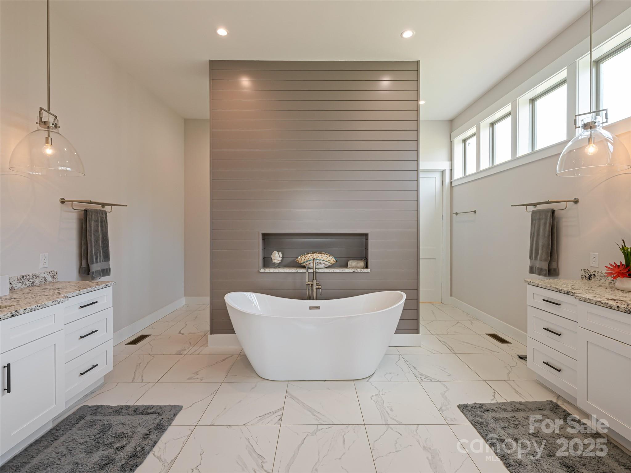 Mills River Crossing - Residential