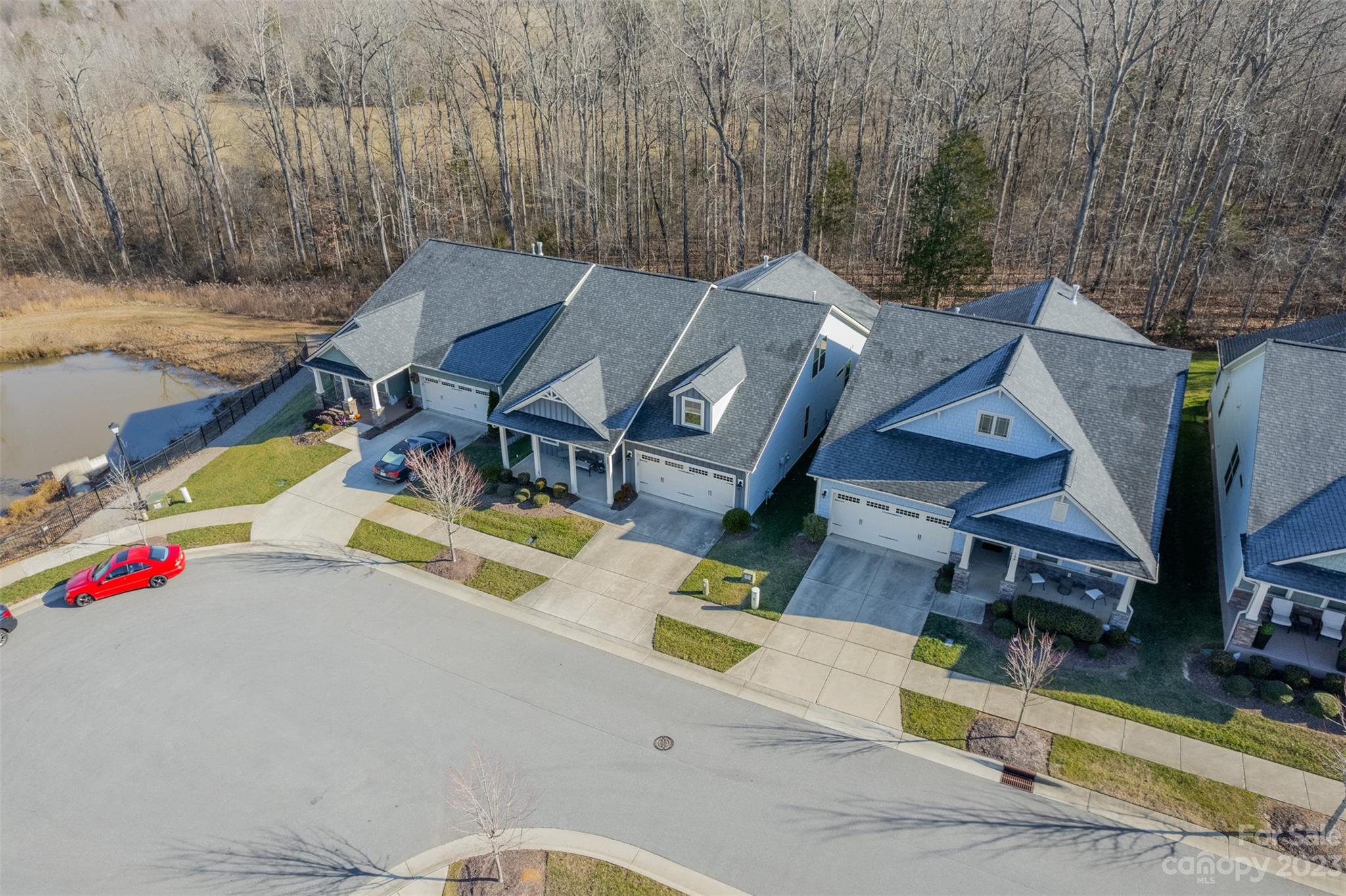 Johnson Manor - Residential