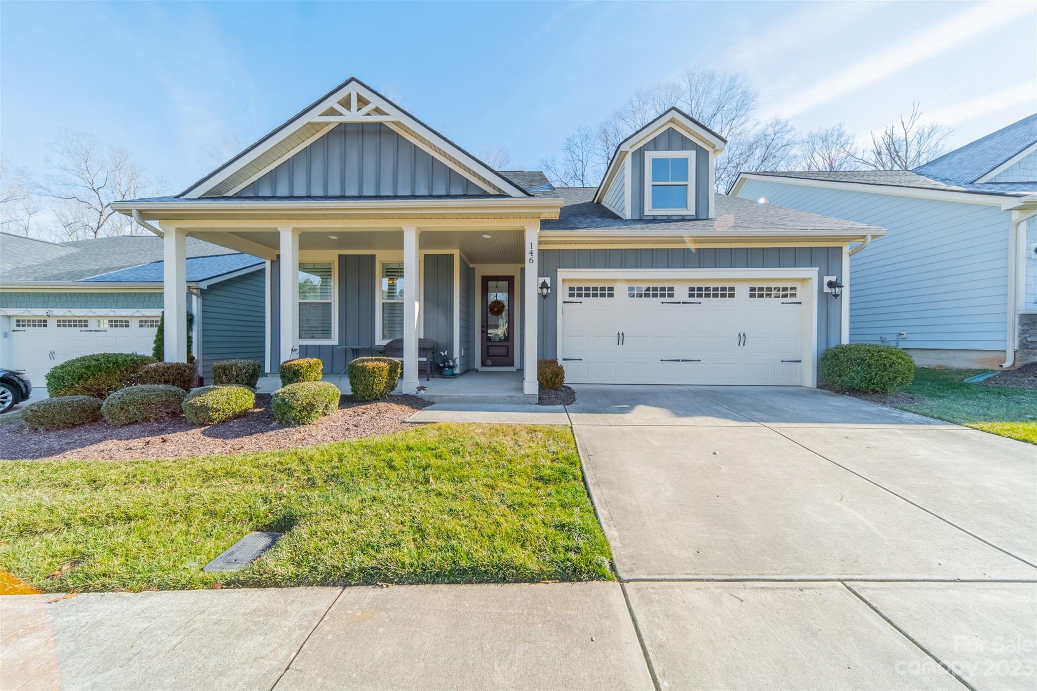 Johnson Manor - Residential