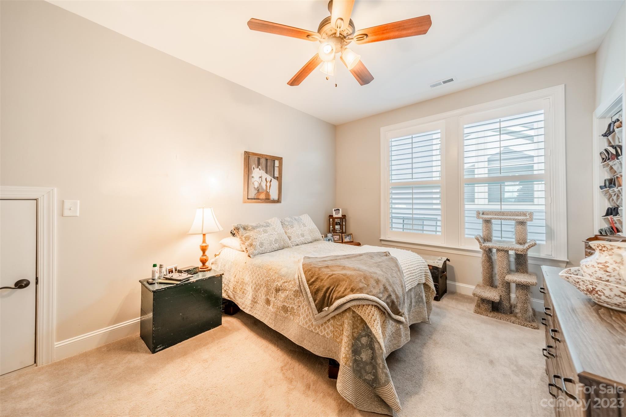 Johnson Manor - Residential