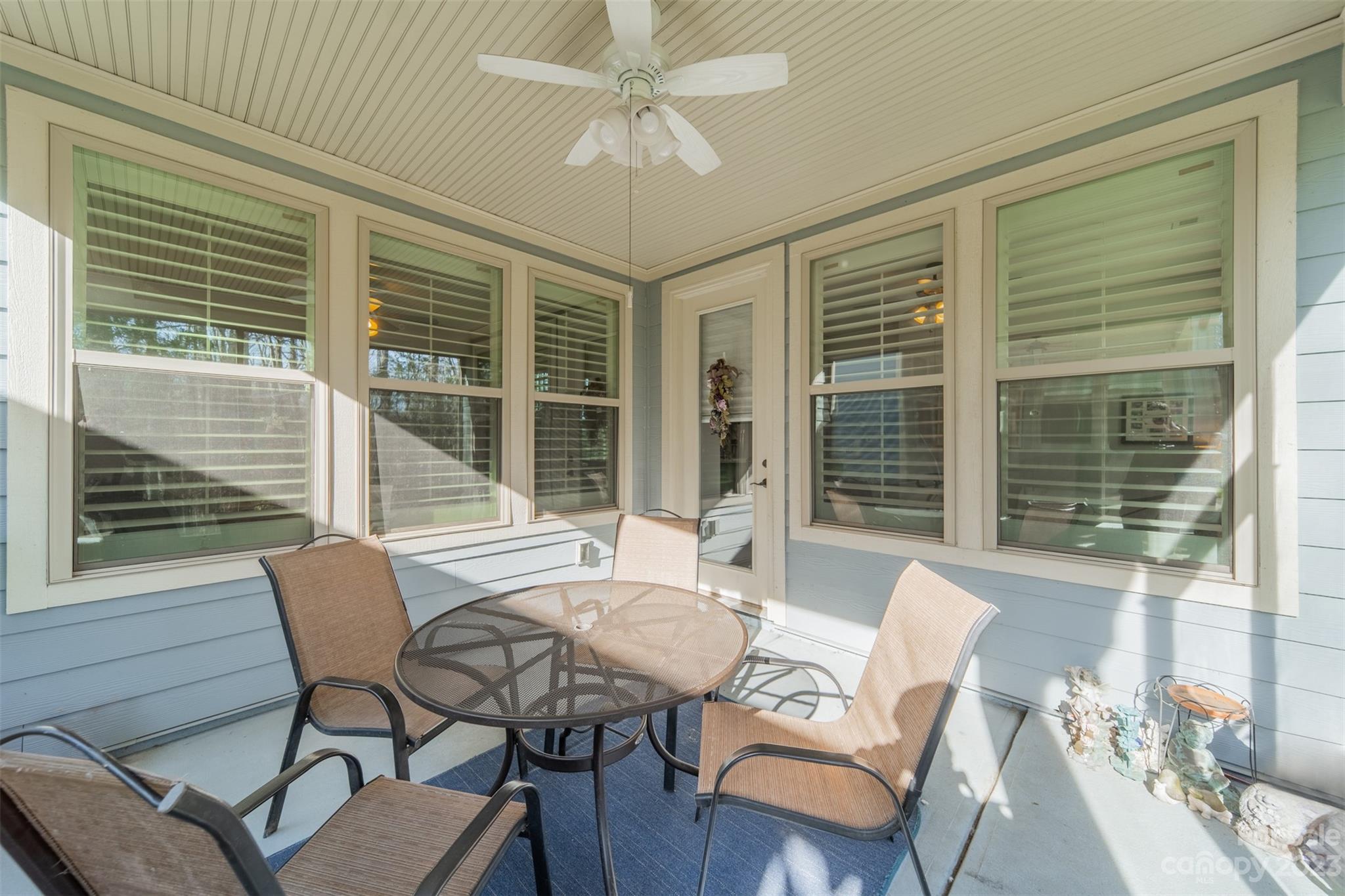 Johnson Manor - Residential