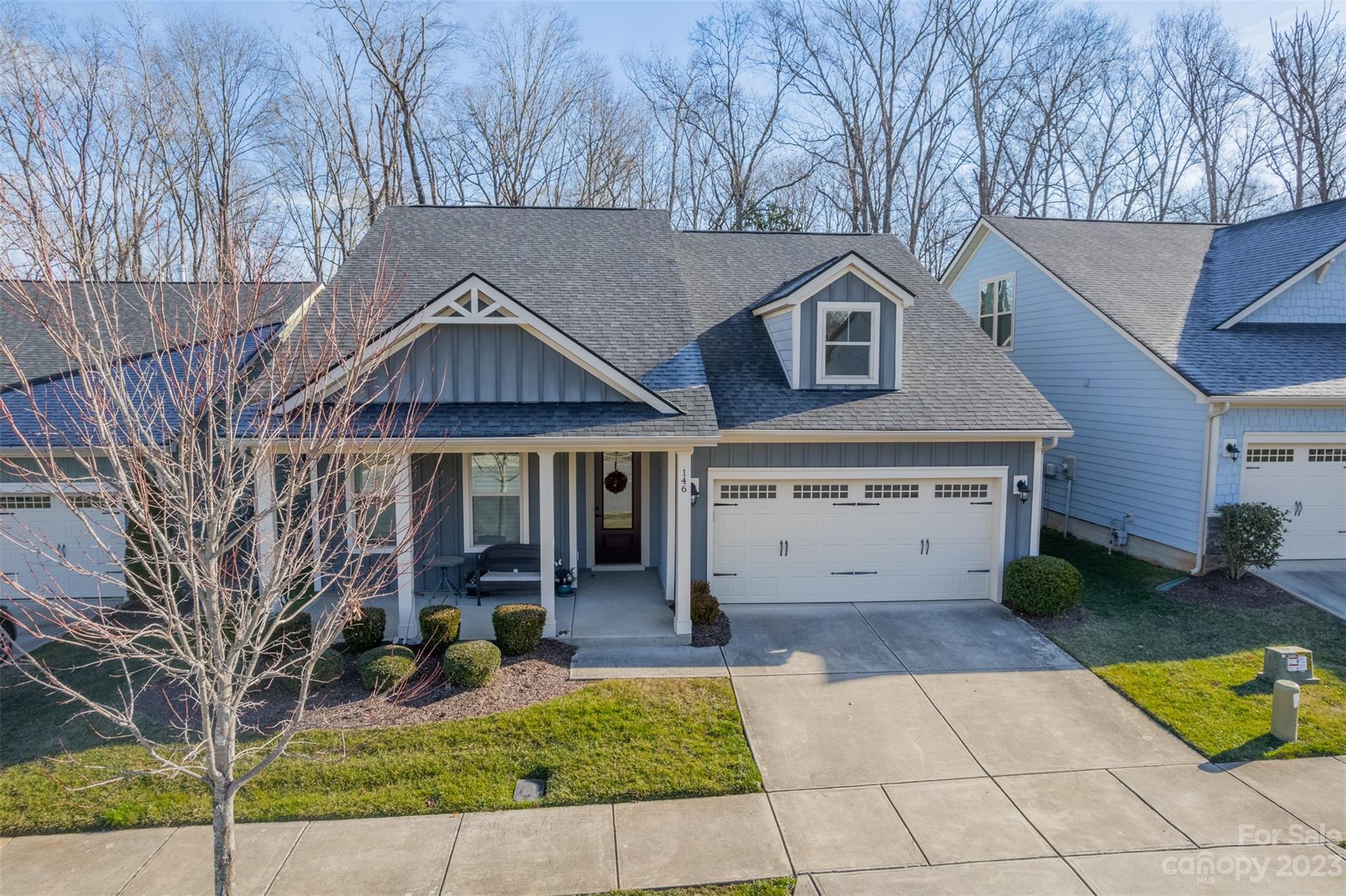 Johnson Manor - Residential