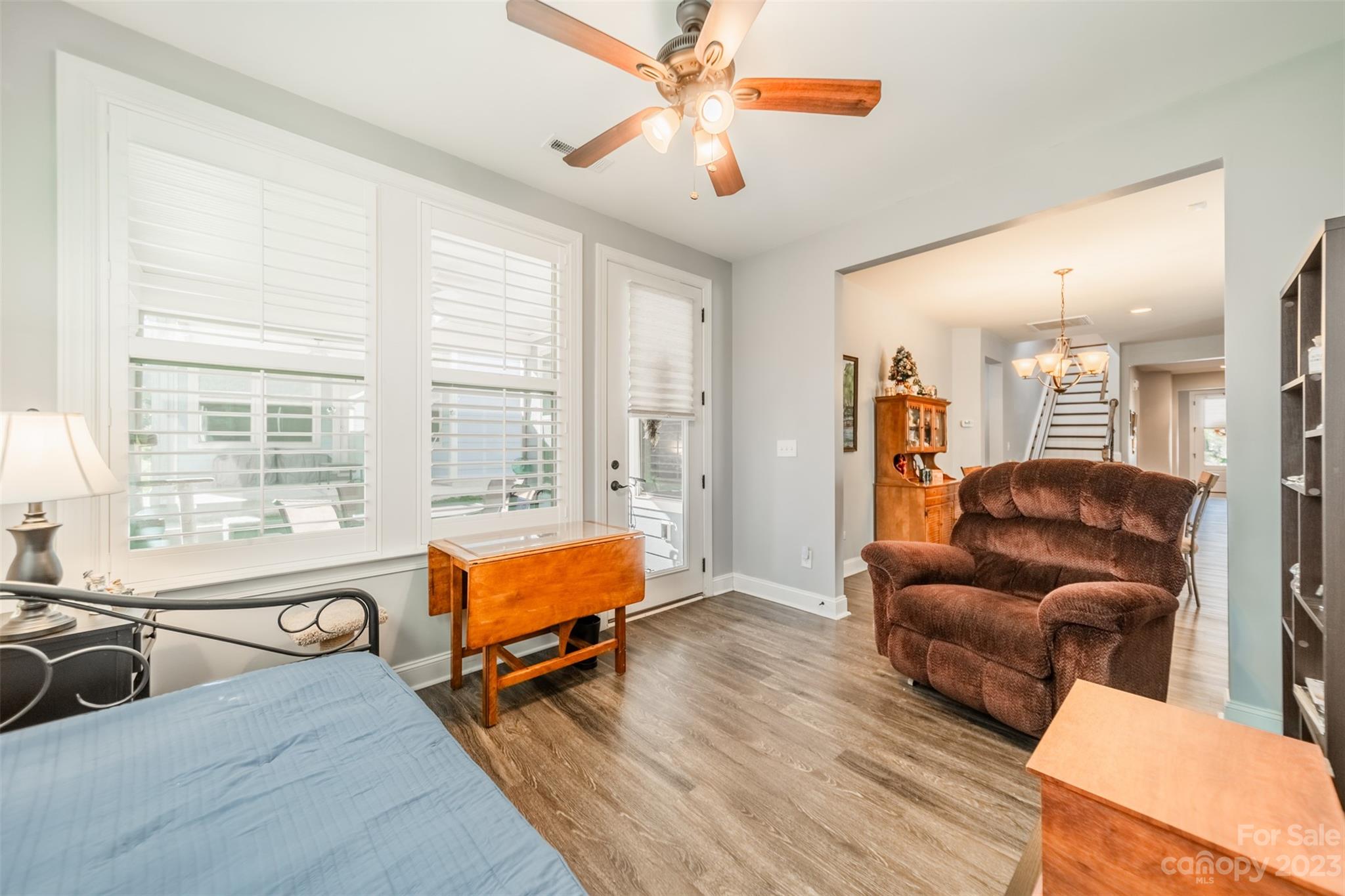 Johnson Manor - Residential