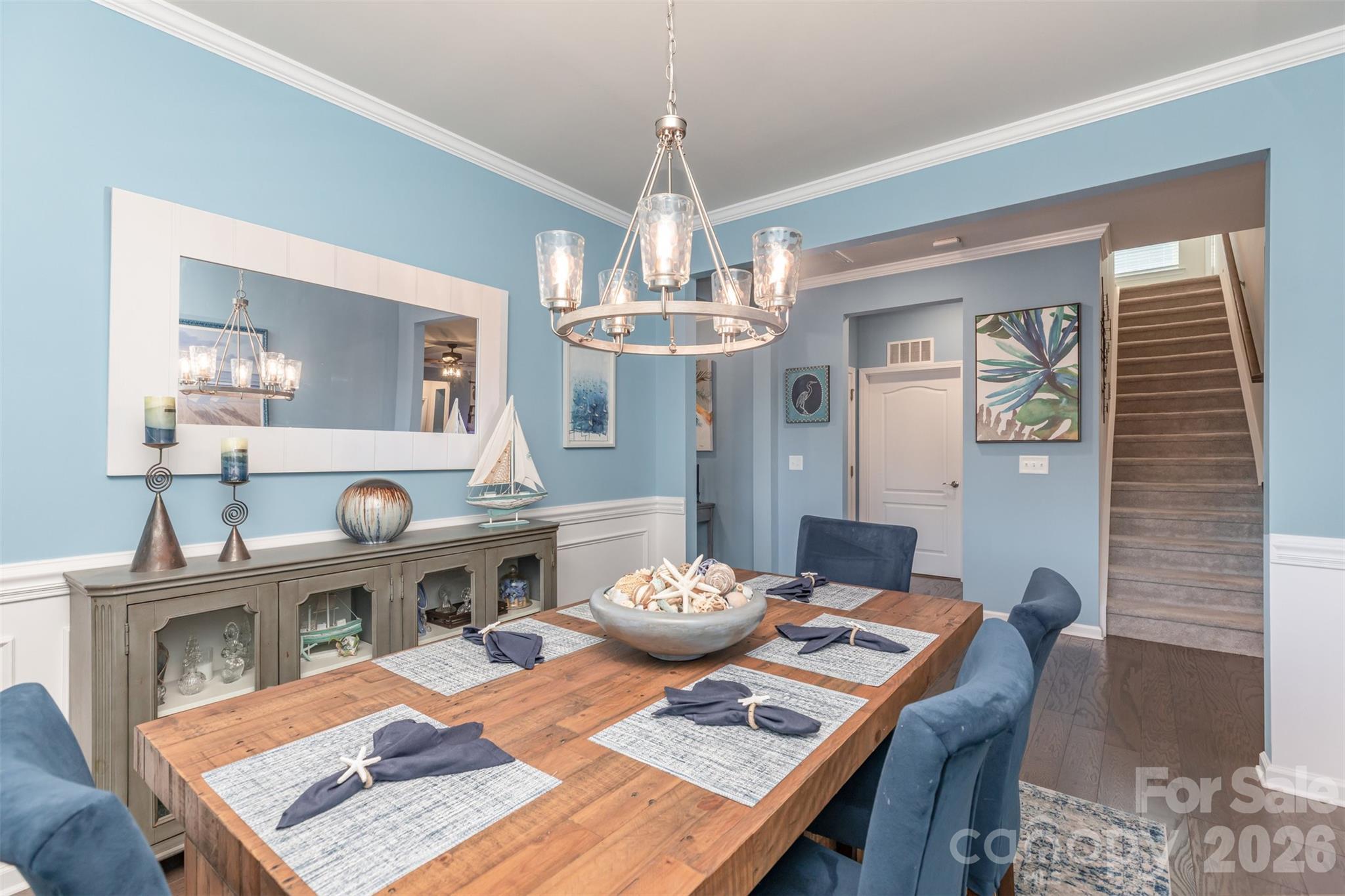 6020 Kings Canyon Way