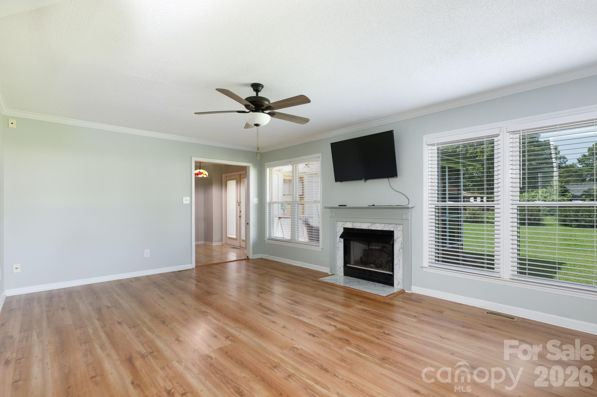 2213 Eastview Road