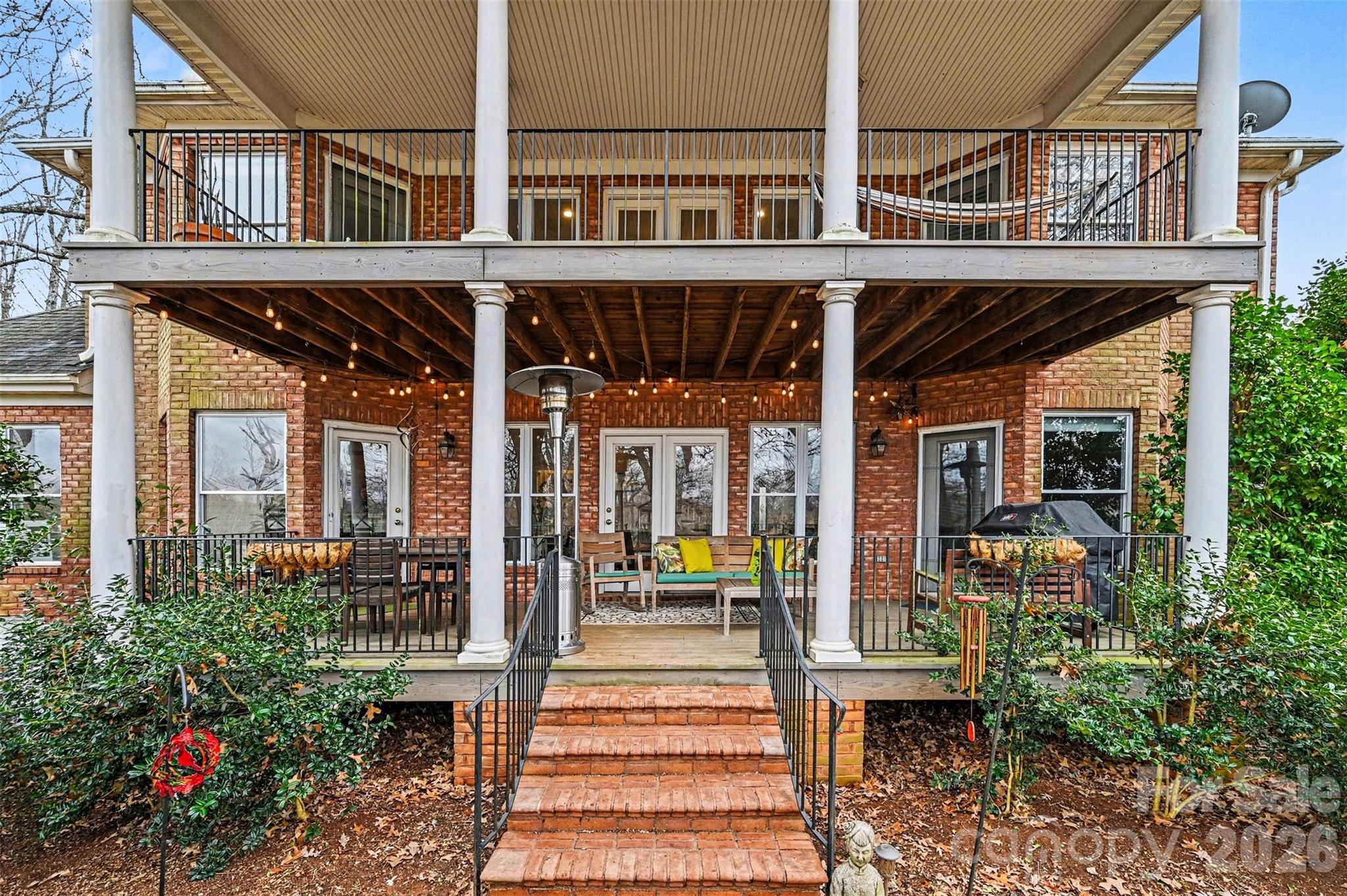 Regent Park - Residential