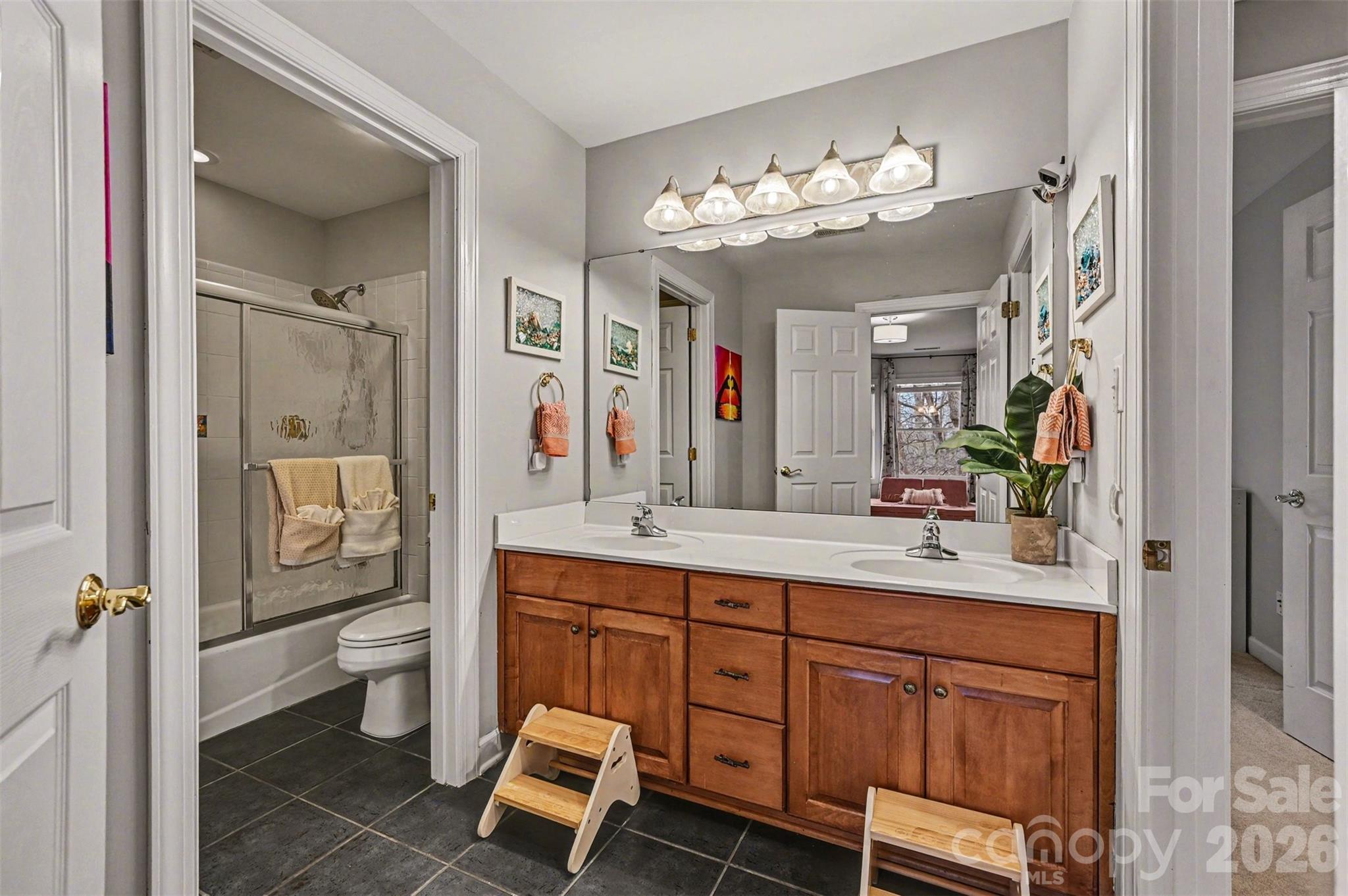 Regent Park - Residential