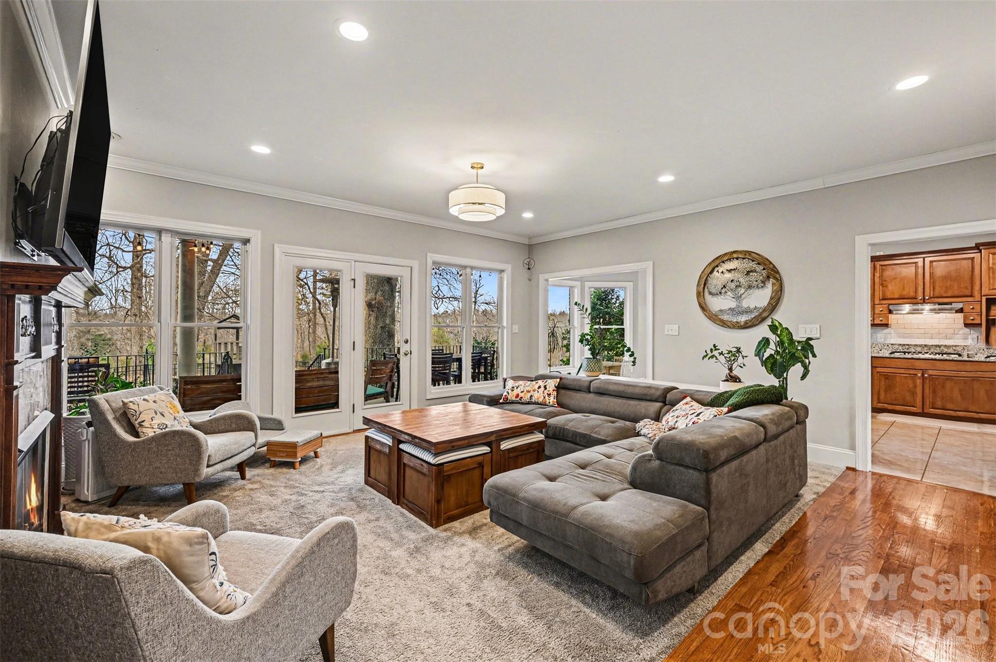 Regent Park - Residential