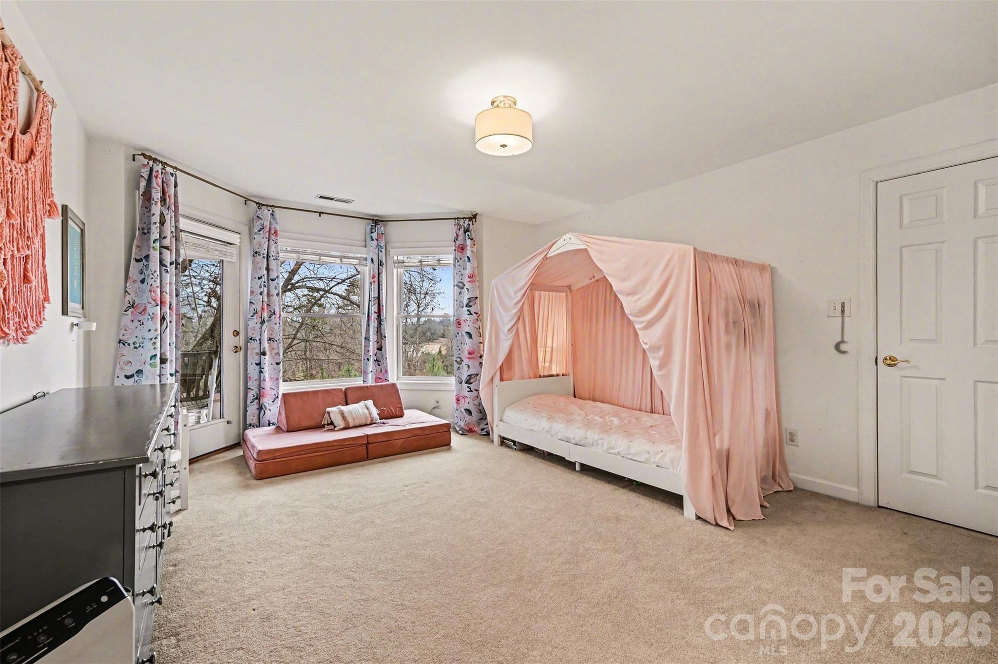 Regent Park - Residential