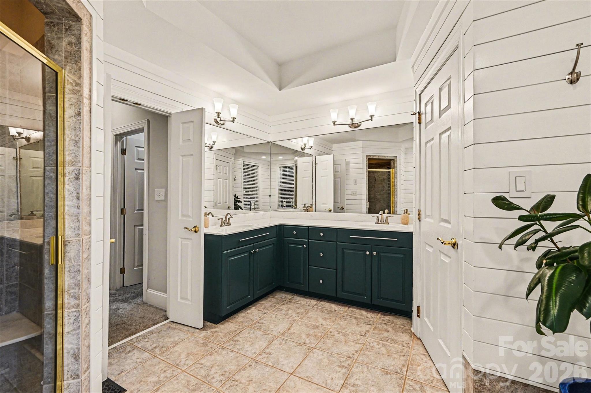 Regent Park - Residential