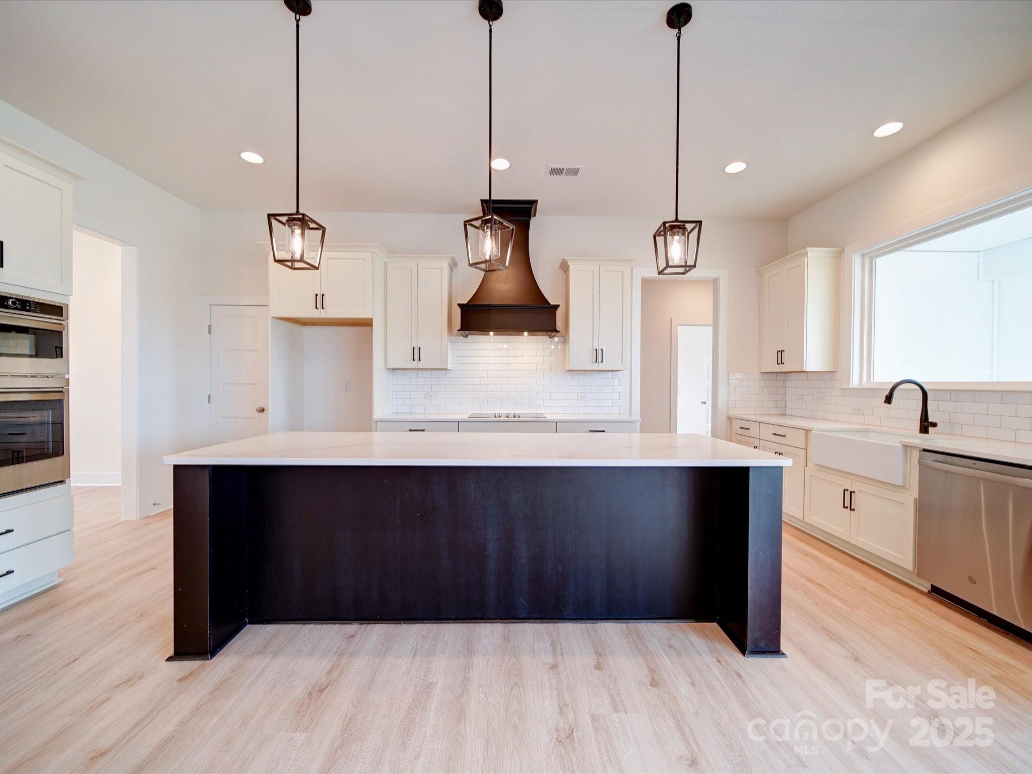 1706 Ruben Road