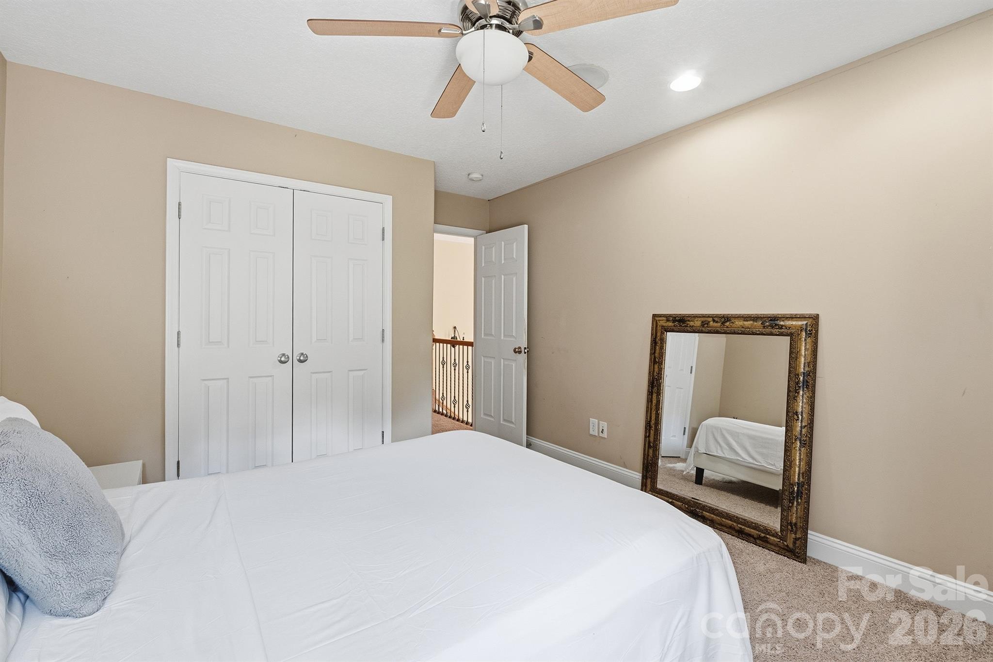 Shady Oaks - Residential