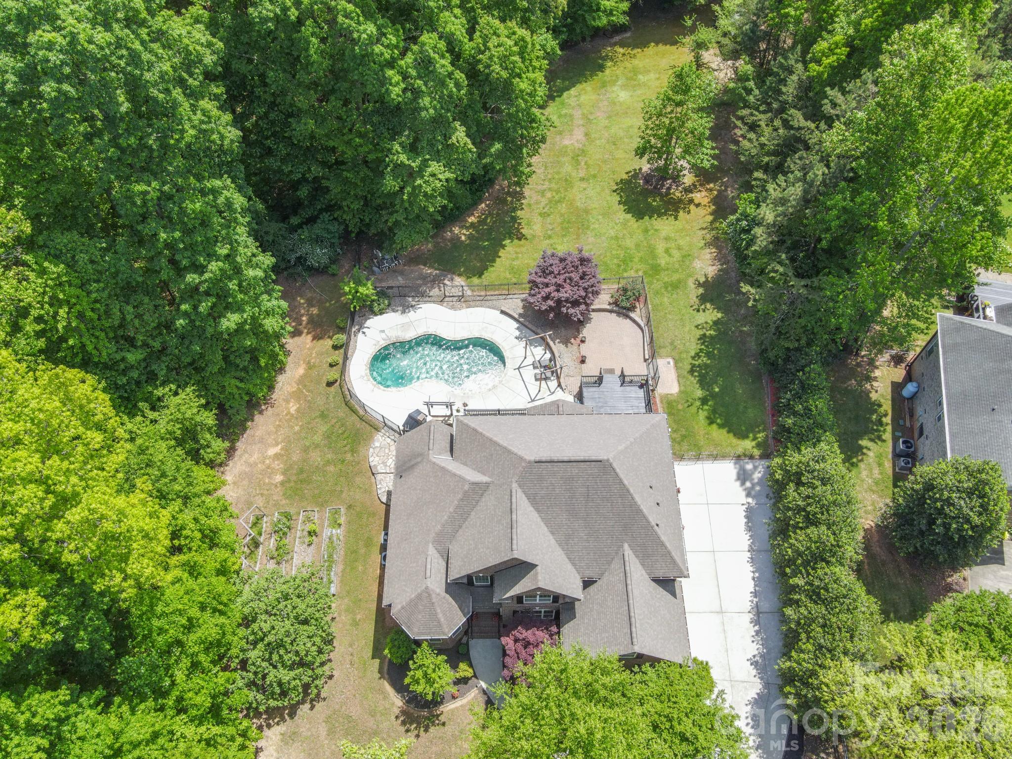 Shady Oaks - Residential