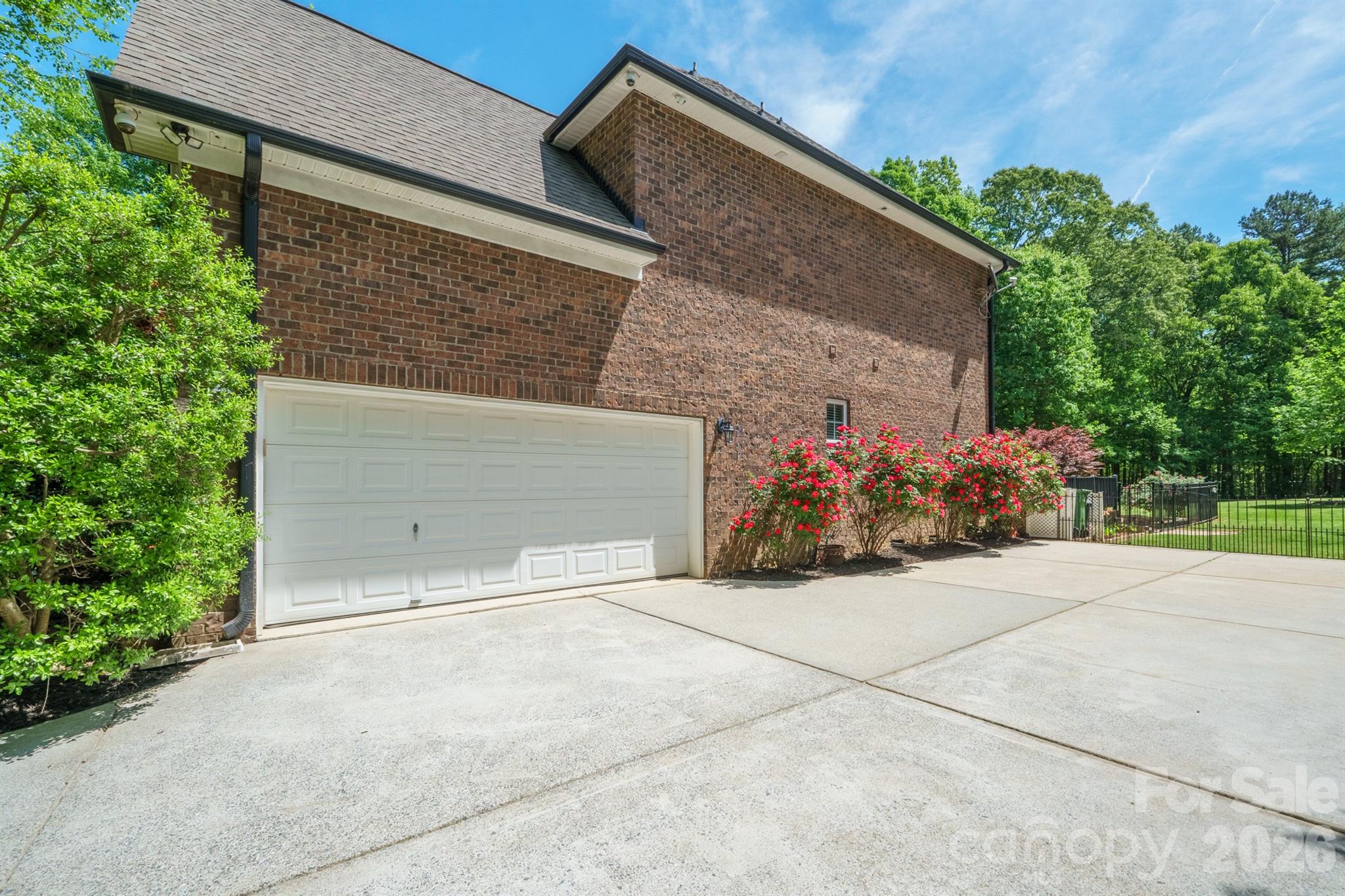 Shady Oaks - Residential