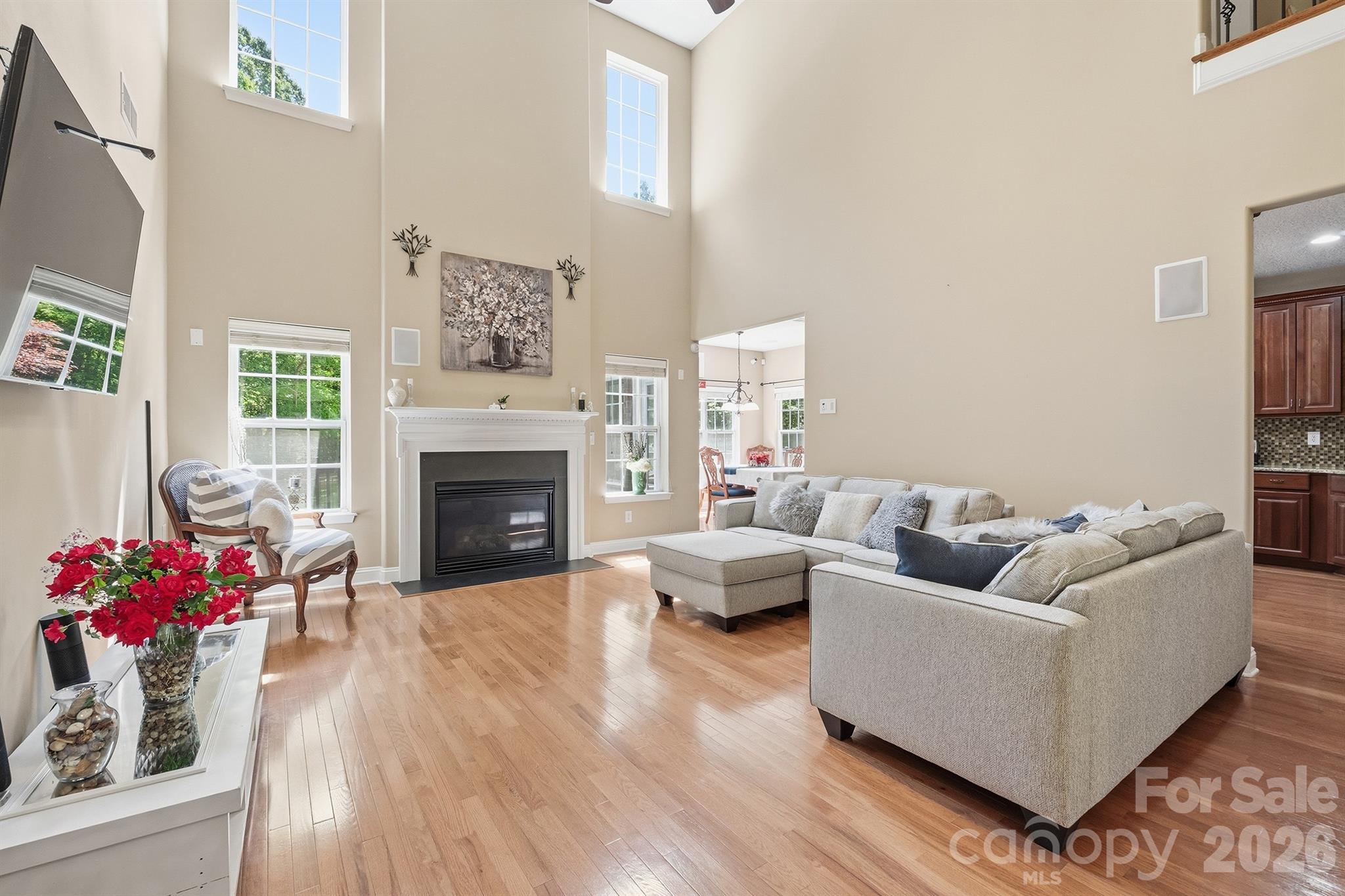 516 Shady Oaks Drive