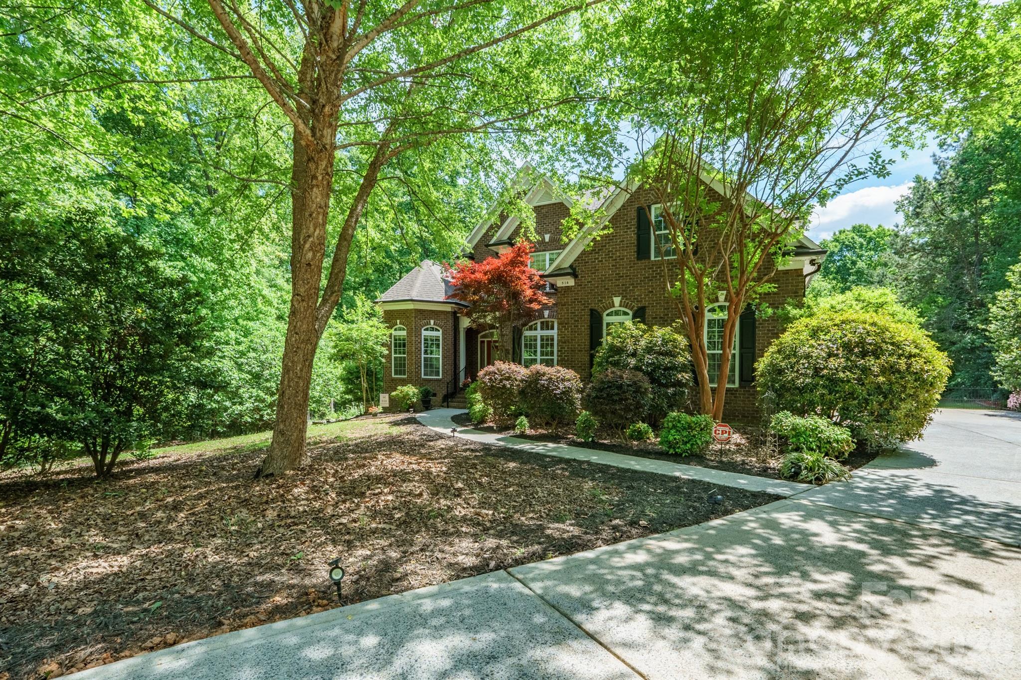 Shady Oaks - Residential