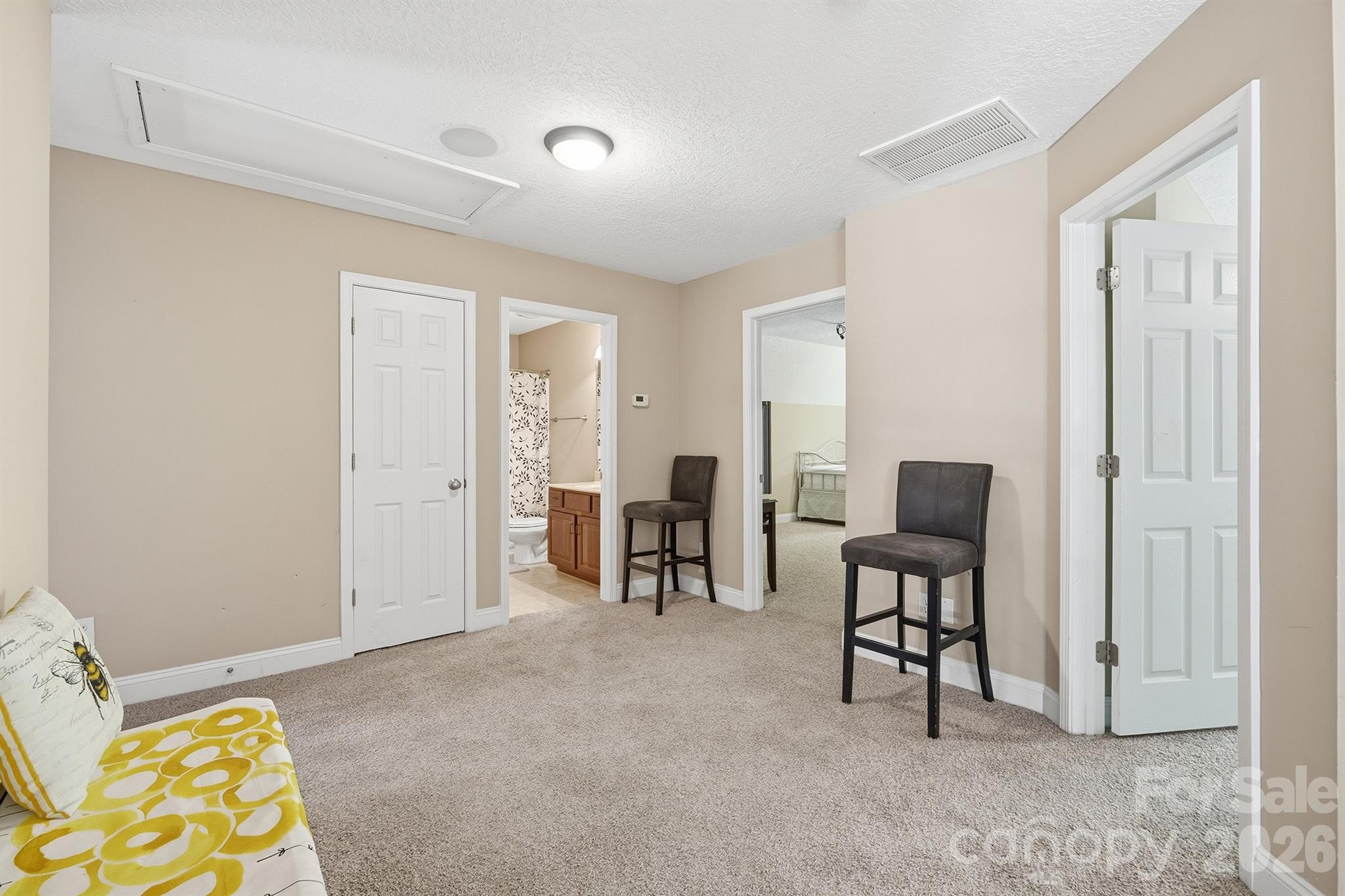 Shady Oaks - Residential