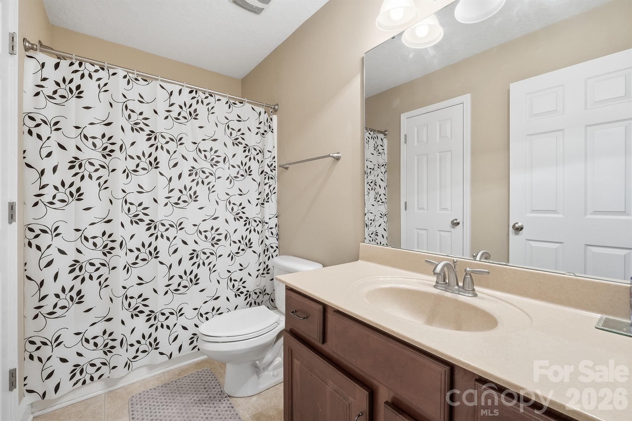 Shady Oaks - Residential