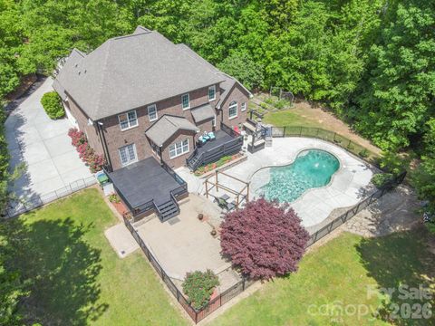 516 Shady Oaks Drive Stanley NC 28164