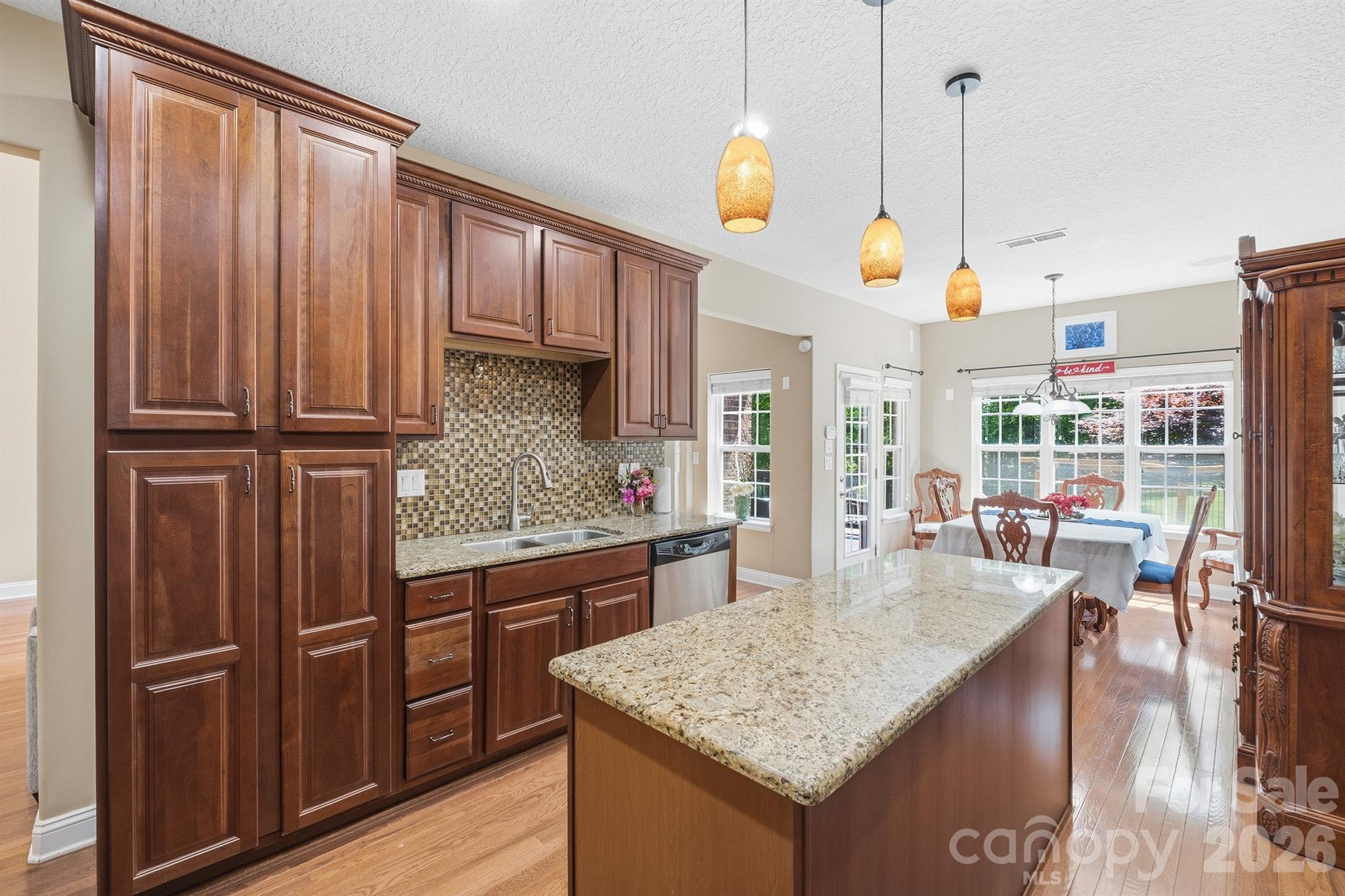 Shady Oaks - Residential