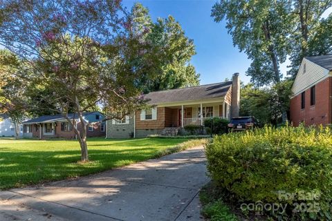 3728 Stonehaven Drive Charlotte NC 28215