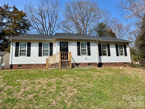 Photo of 345 Dellwood Court SE, Concord, NC 28025 (MLS # 4368785)