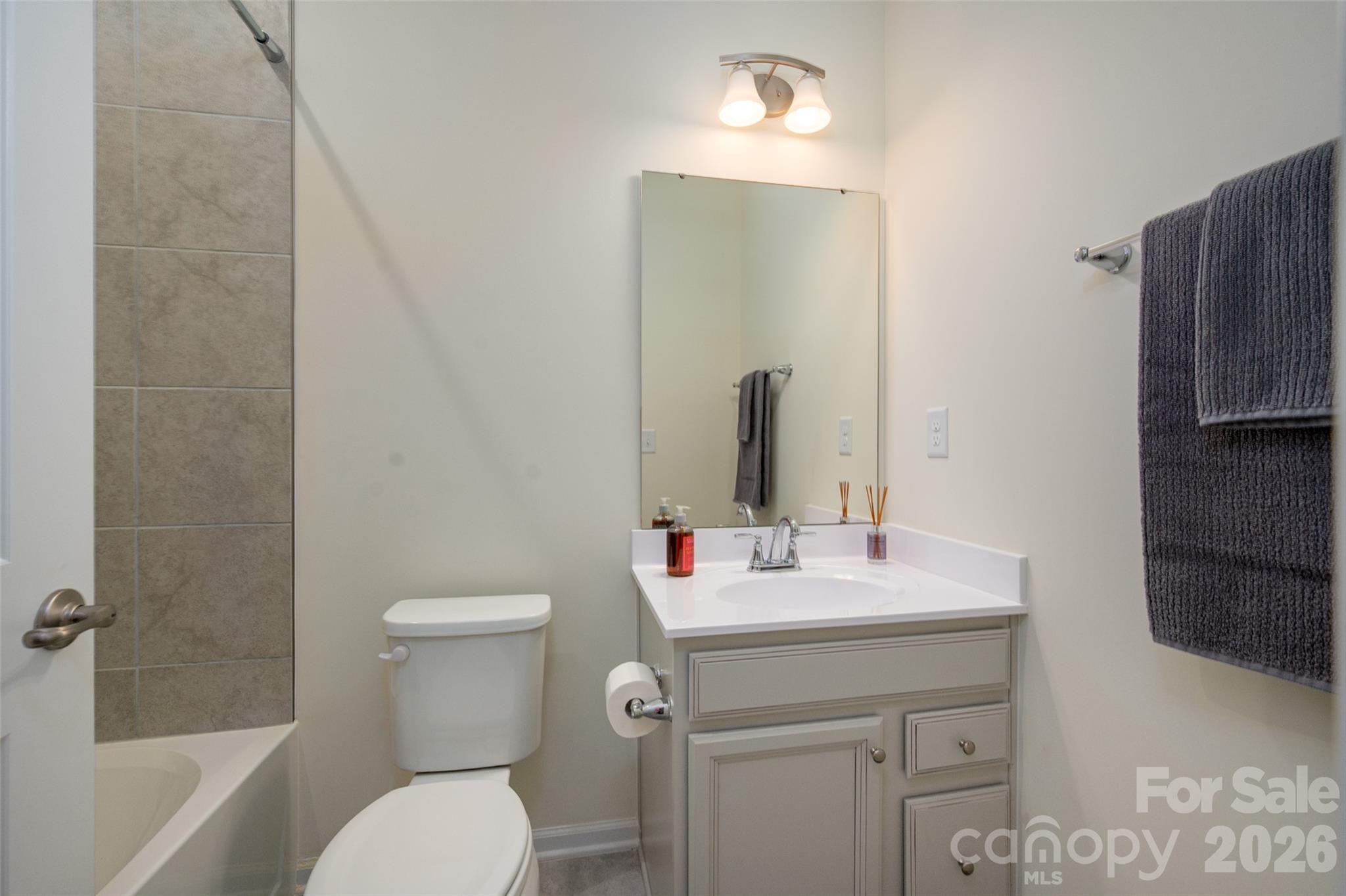 Townes At Old Pineville - Residential