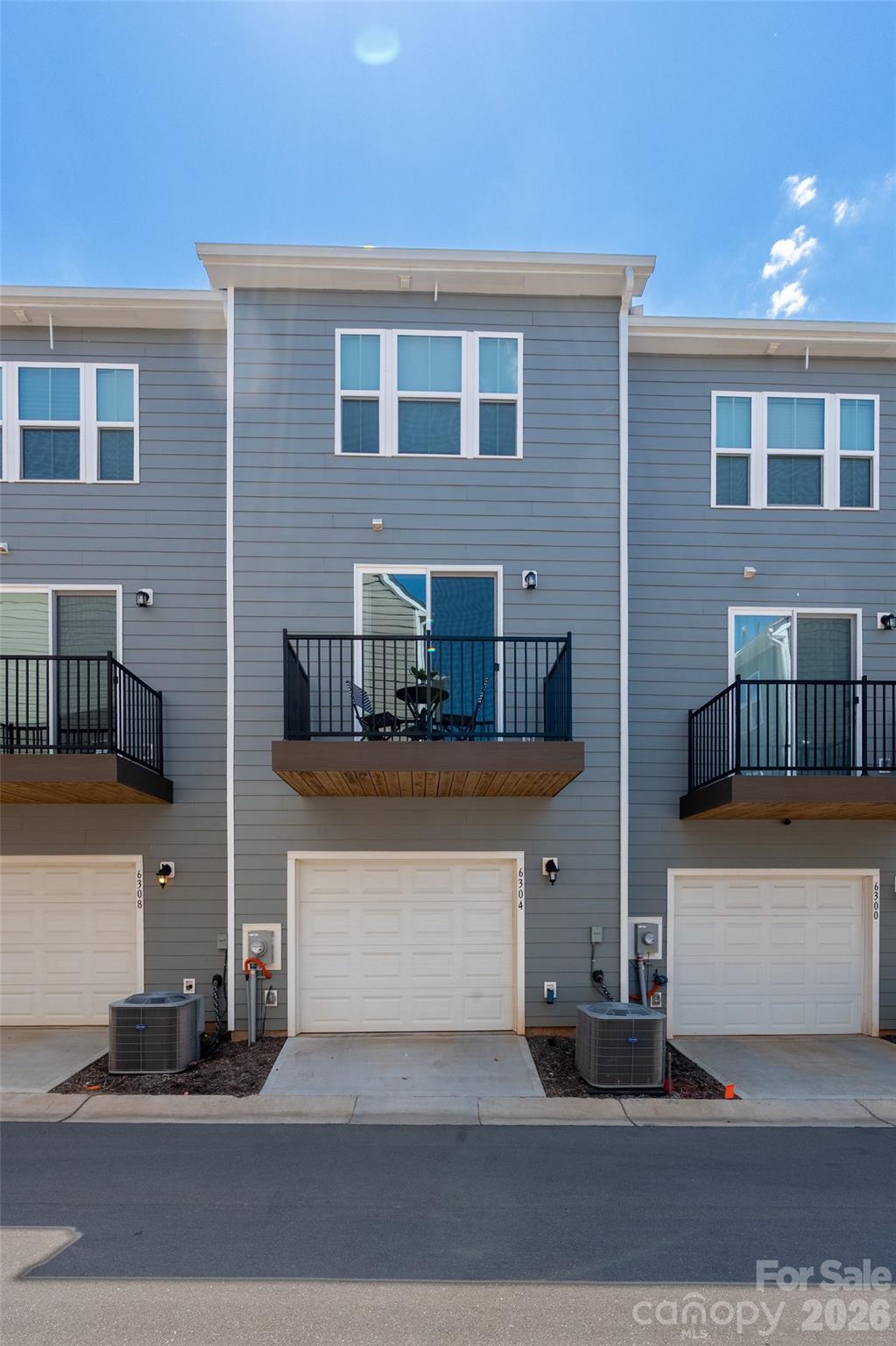 Townes At Old Pineville - Residential