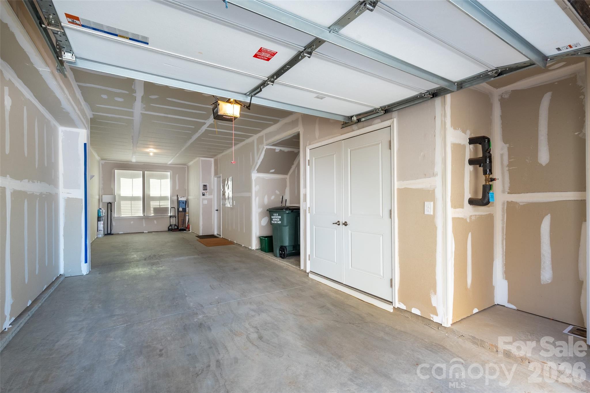 Townes At Old Pineville - Residential