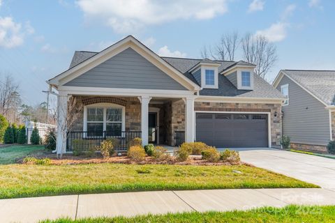 1005 Headwaters Court Matthews NC 28104