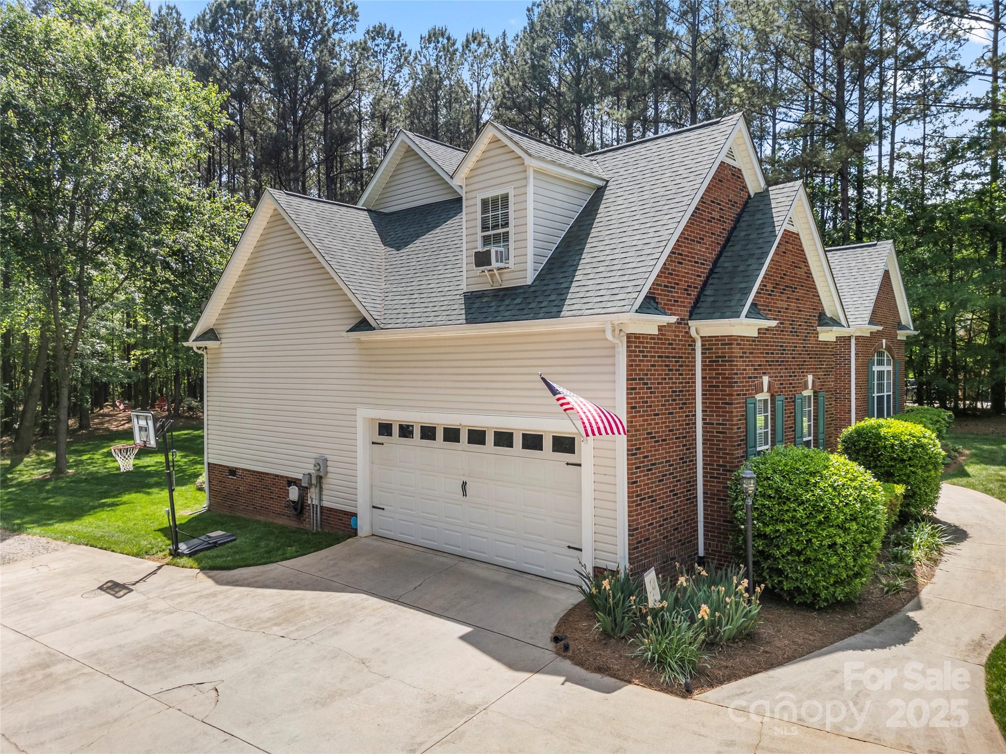 6990 Ridgeway Road