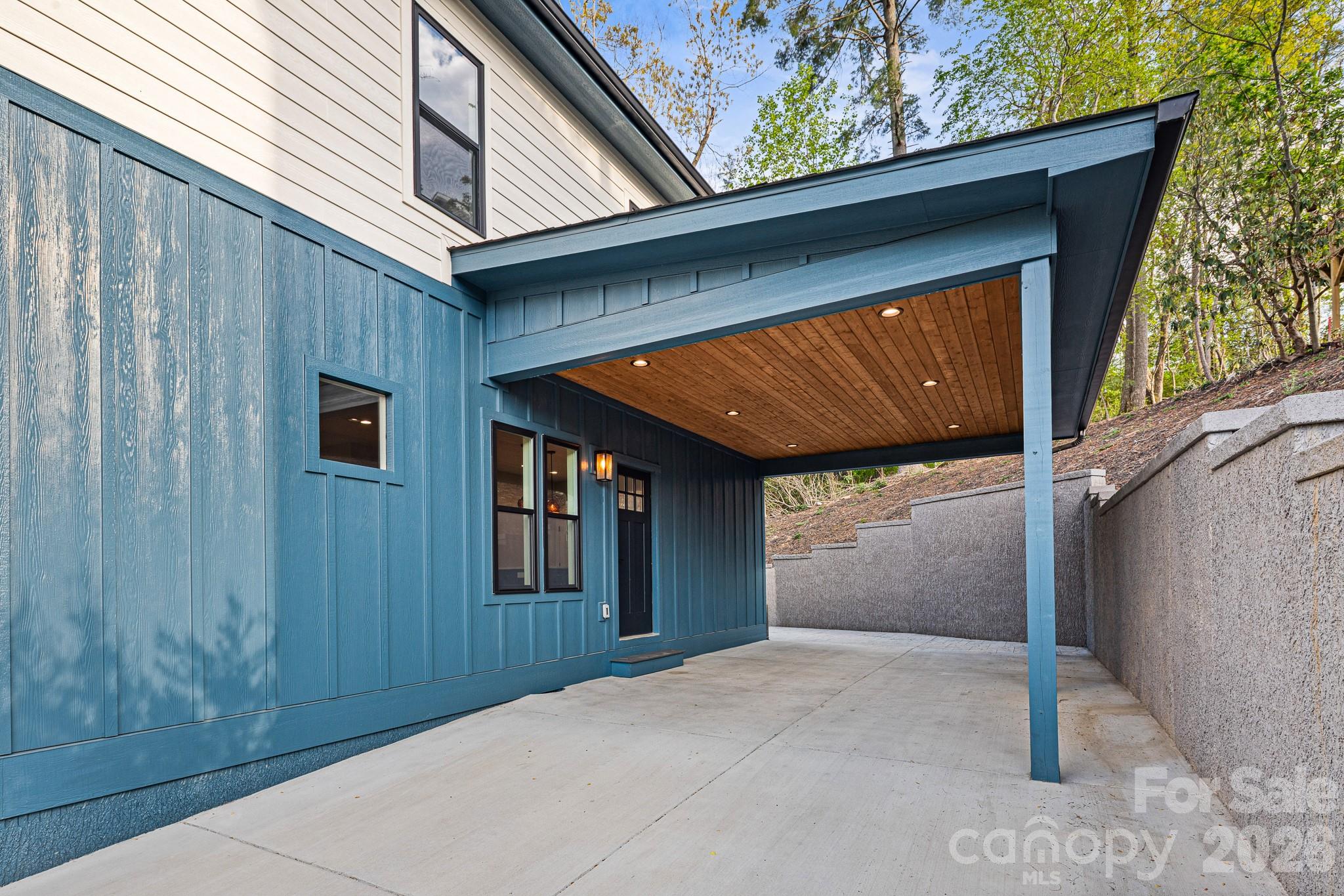 Winterhawk - Residential