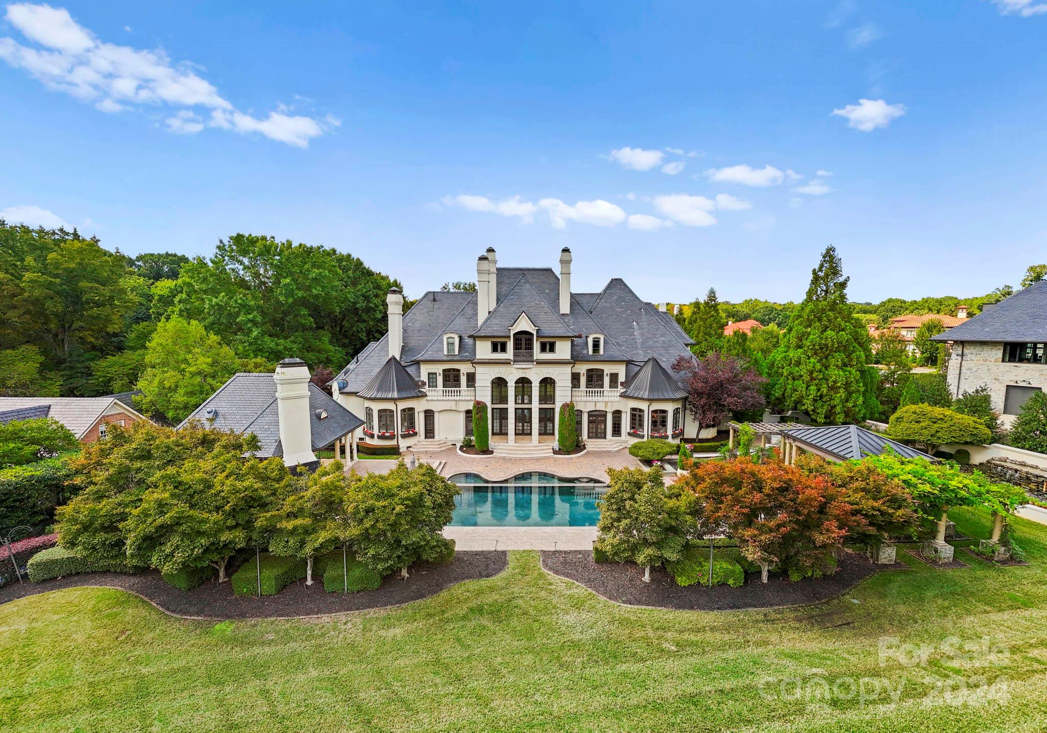 Seven Eagles - Residential