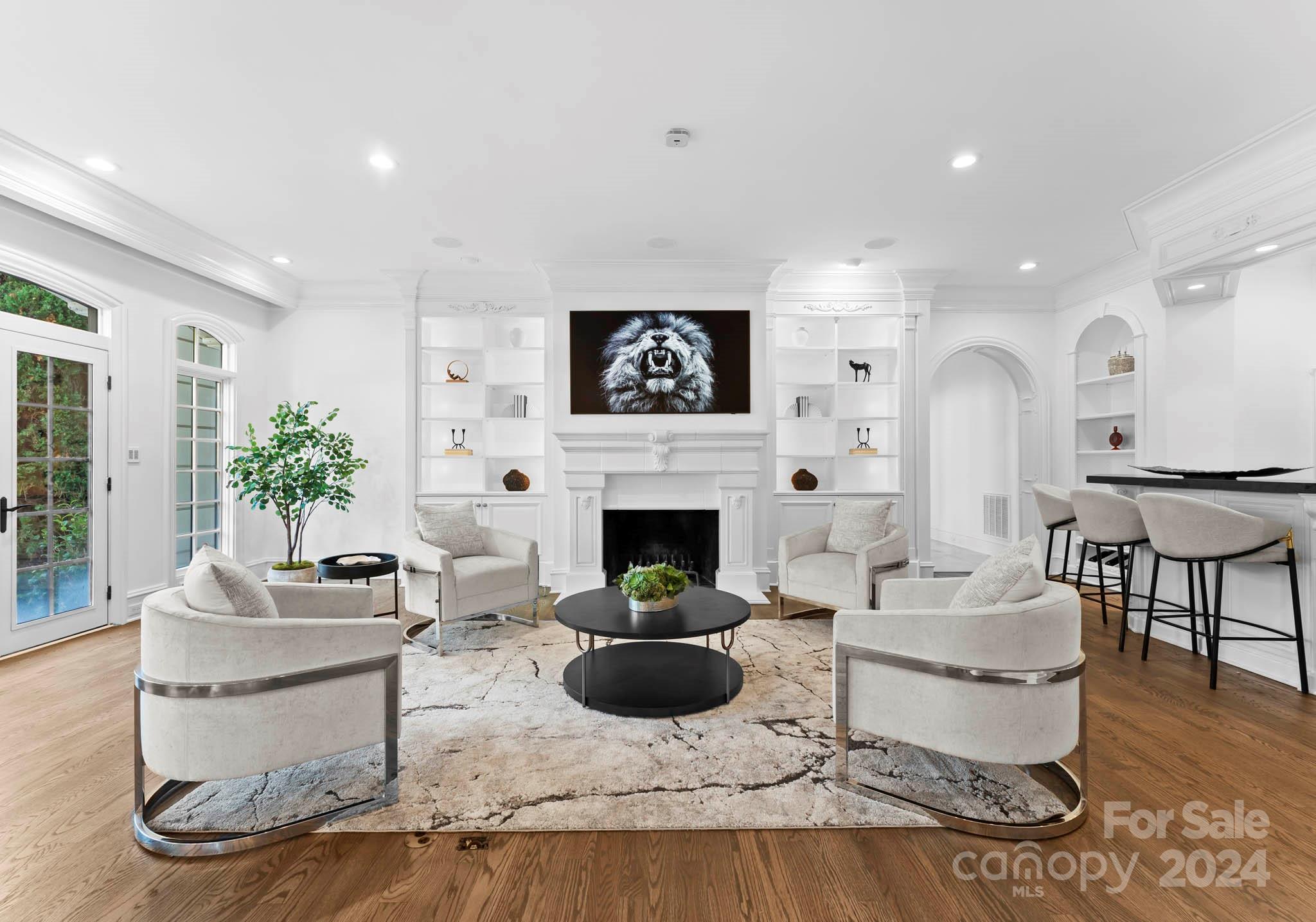 Seven Eagles - Residential