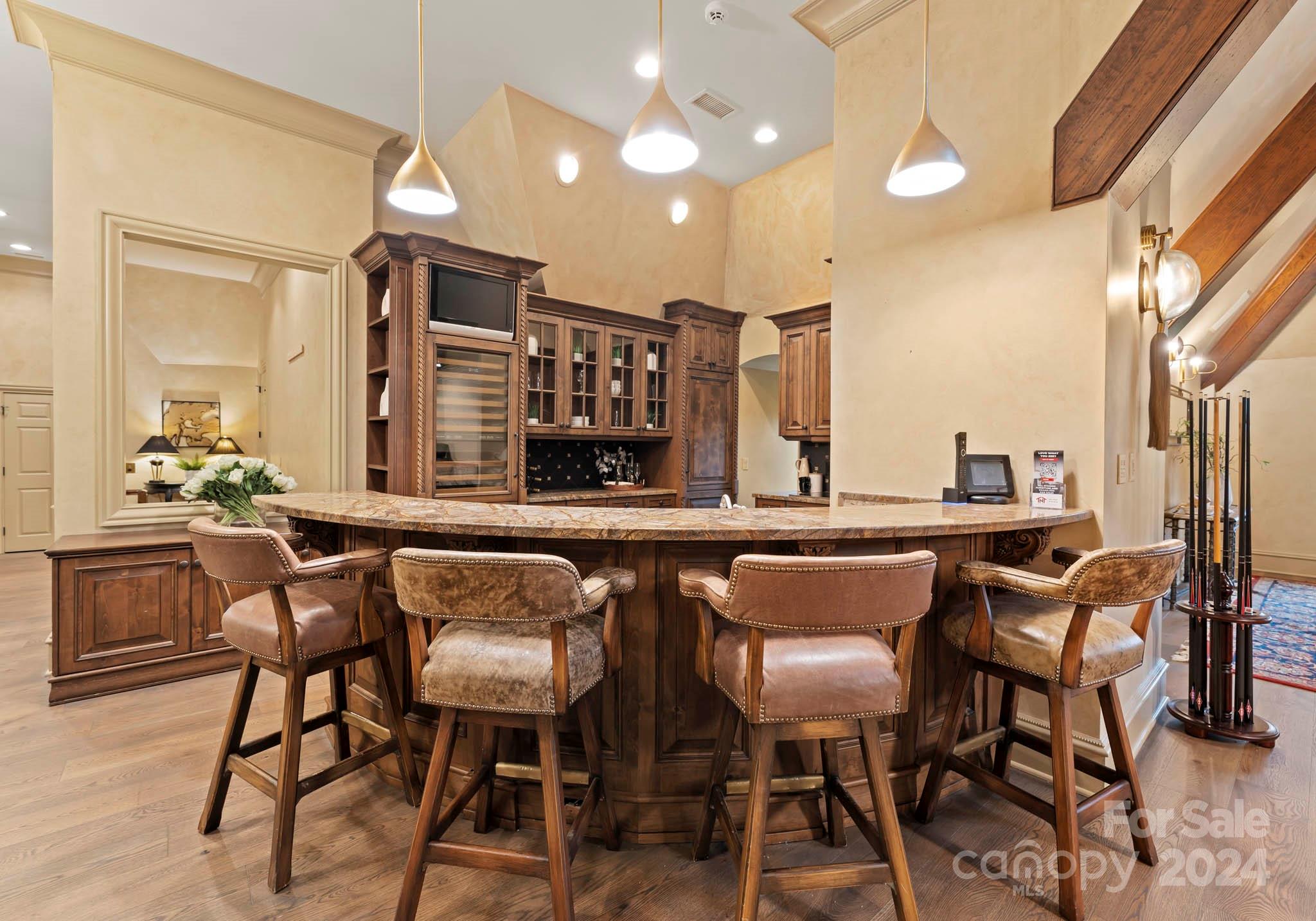 Seven Eagles - Residential