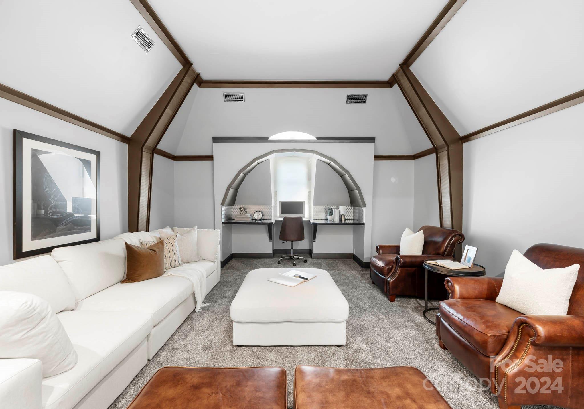 Seven Eagles - Residential