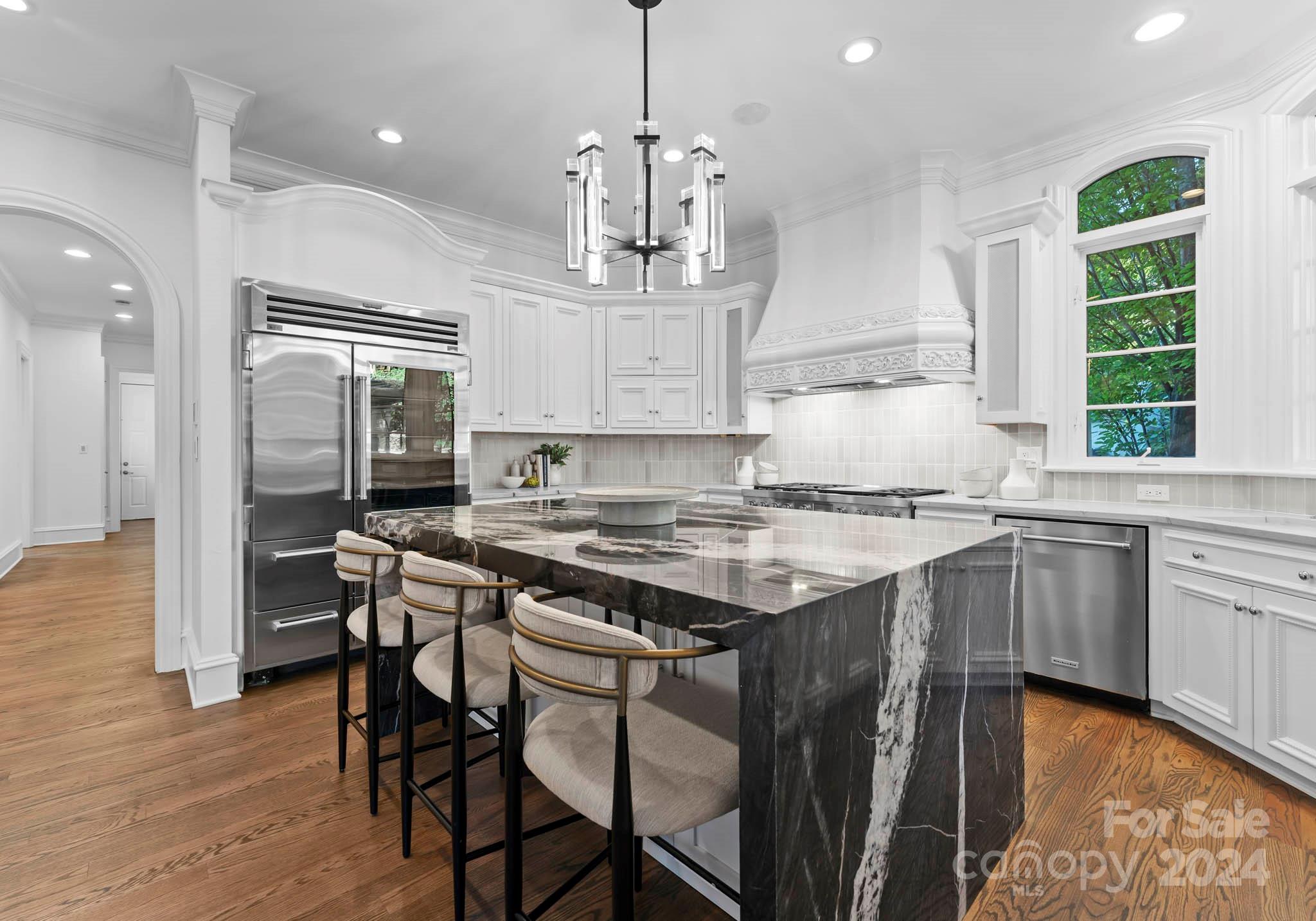 Seven Eagles - Residential