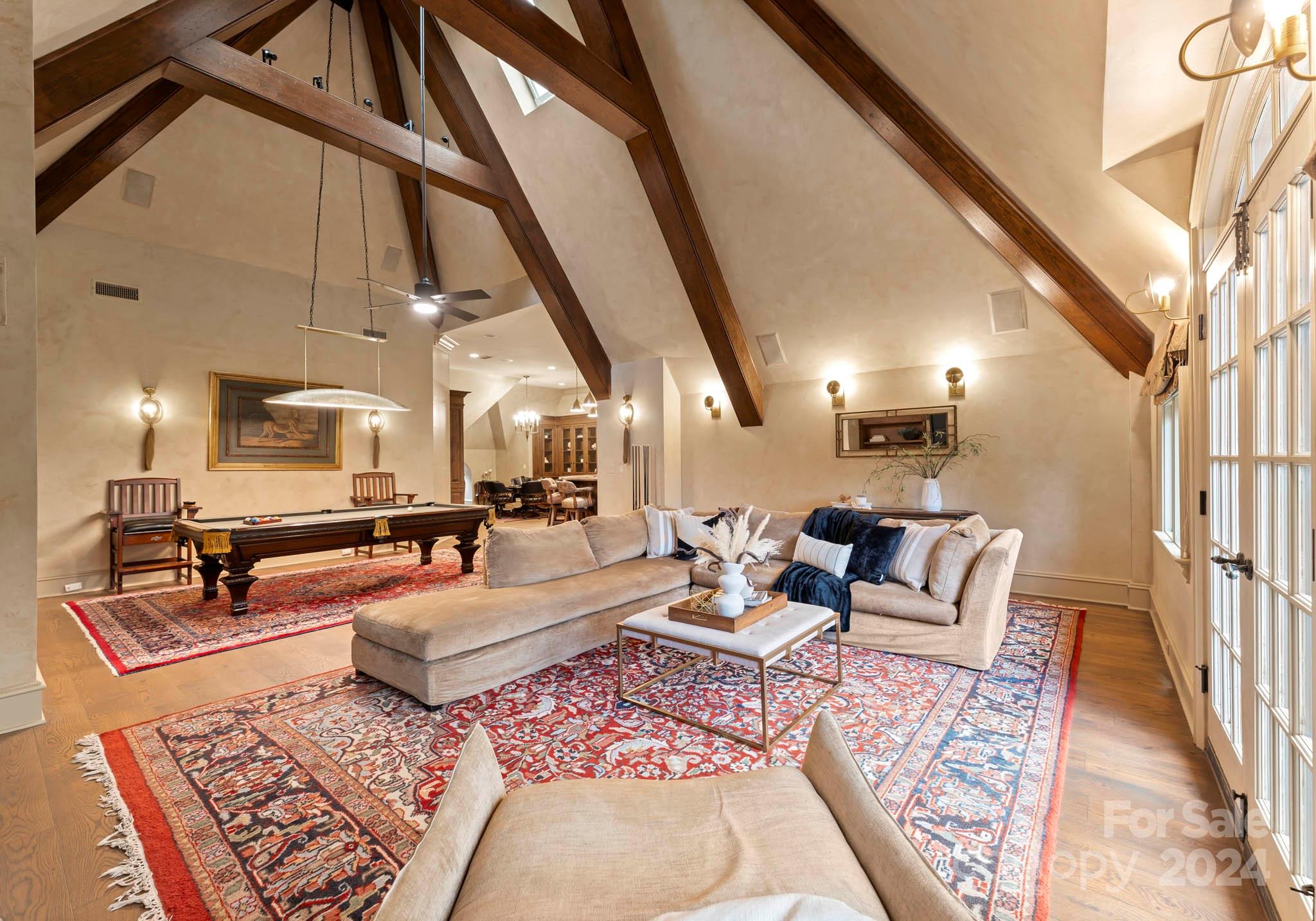 Seven Eagles - Residential