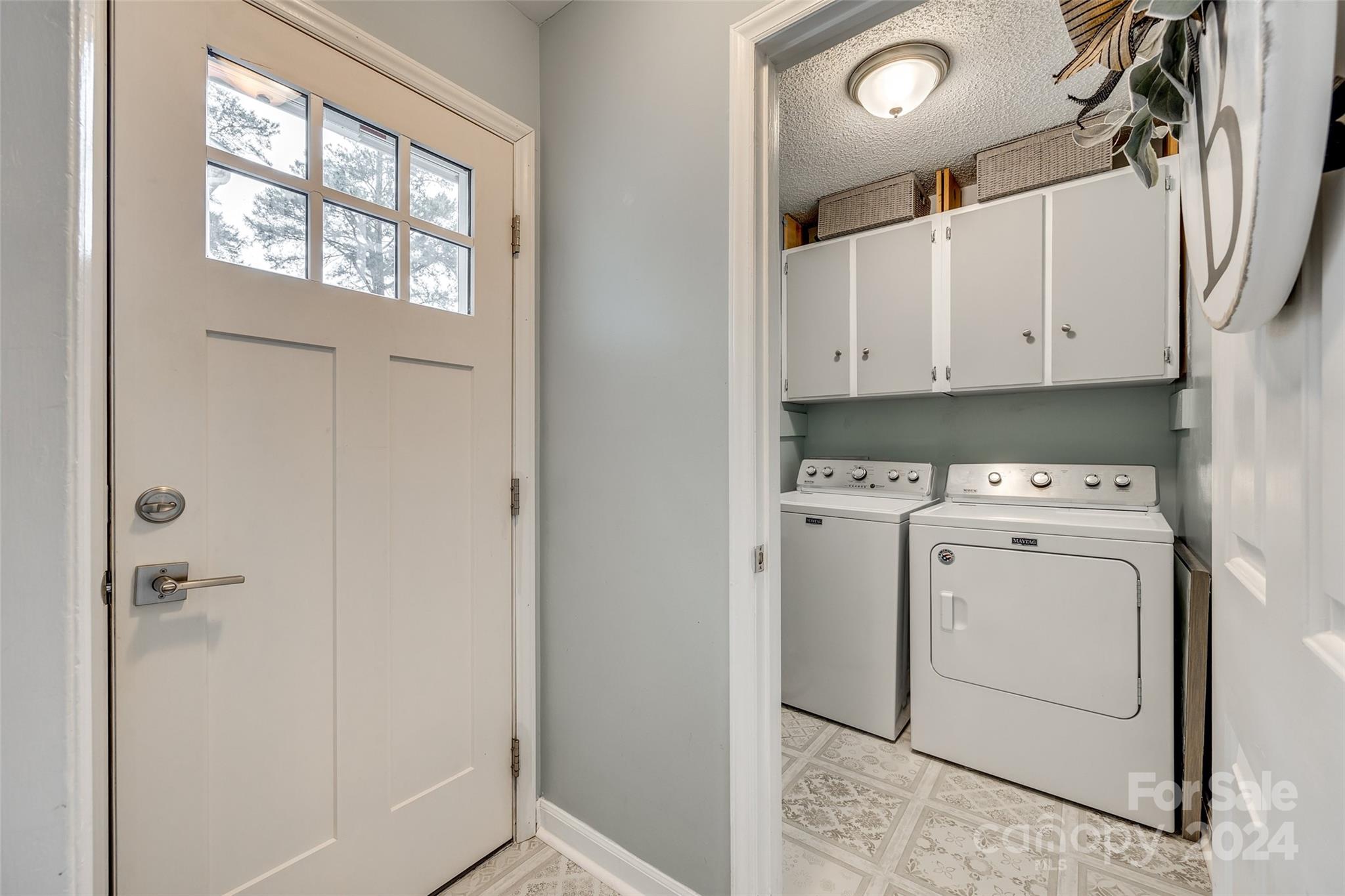 Brentwood Condos - Residential